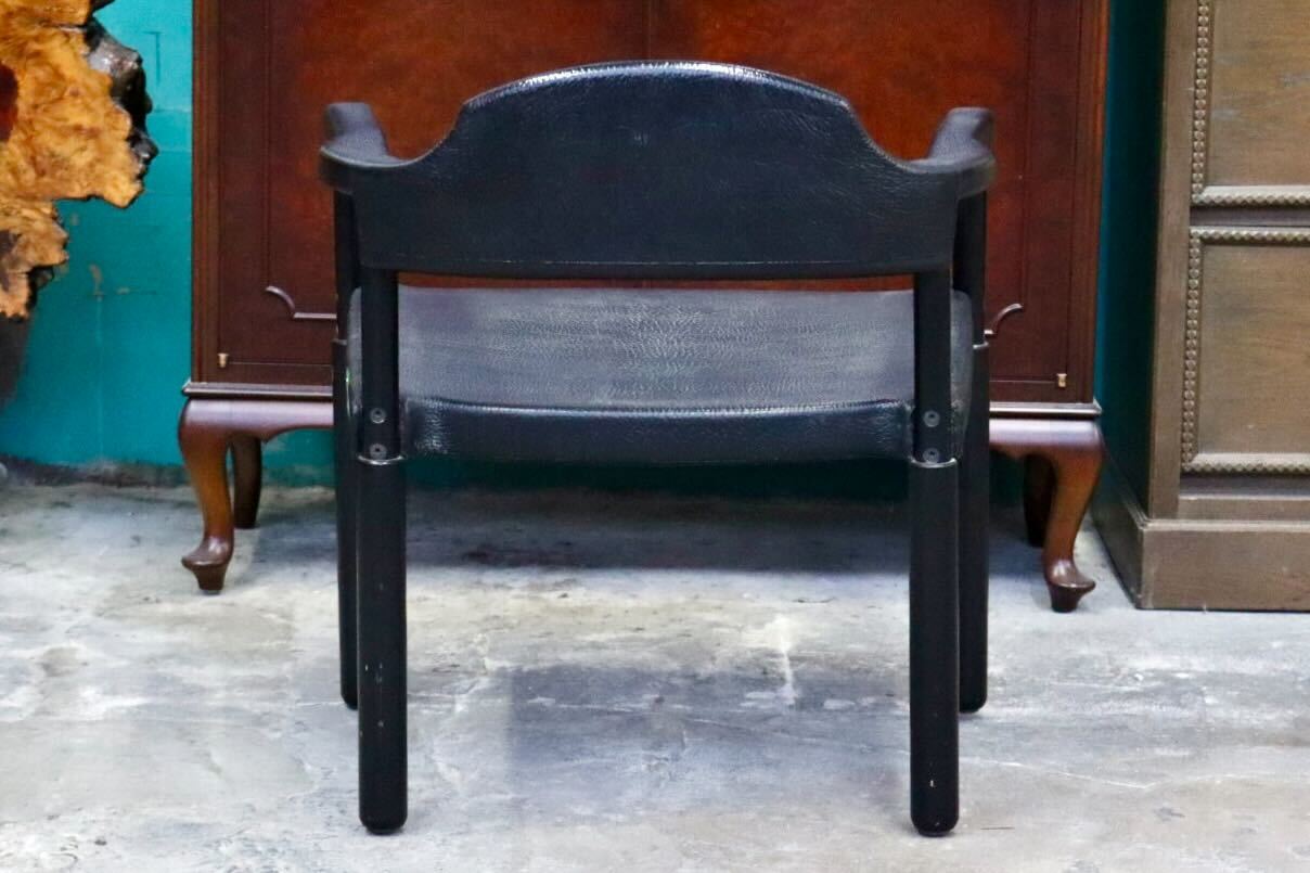 GMIS471J○レオナルド アームチェア ブラック スイス デザイナーズ家具 チェア 椅子 INTER-DECOR取扱い 検)Cassina Strassle Collection