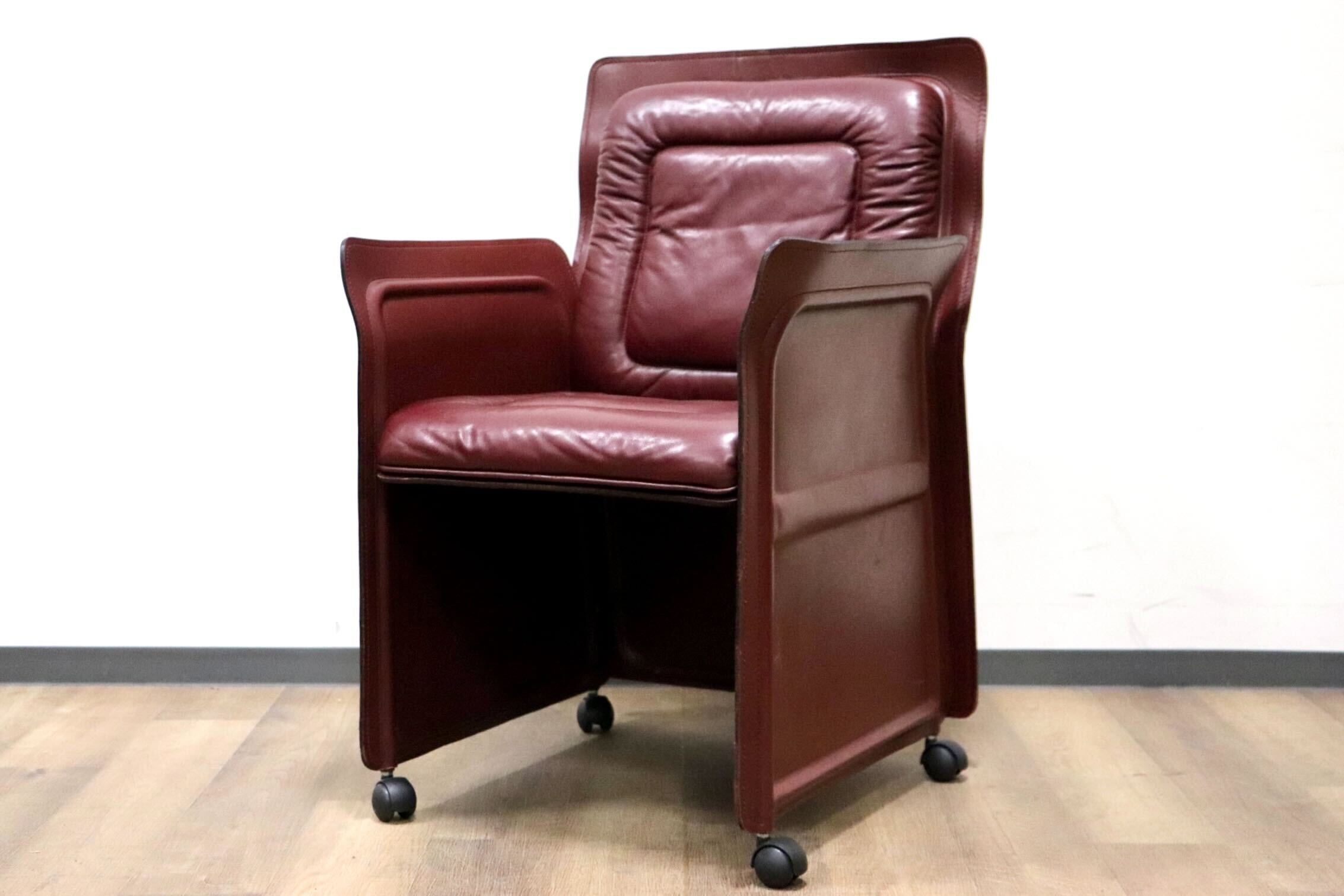 GMGK540C○i4Mariani / クアトロマリアーニ メトーラ イタリア製 ラウンジチェア エグゼクティブチェア 総革 約33万 検)カッシーナ B&B