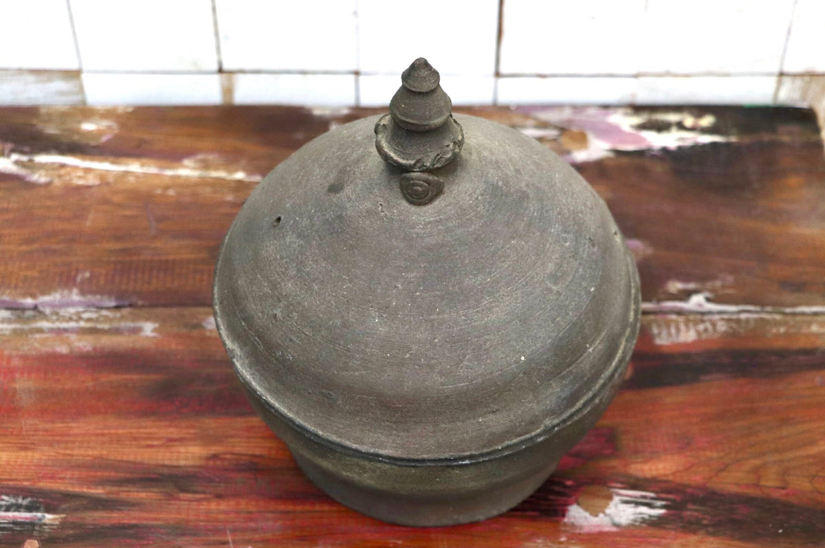 GMJK257I◯蓋付き 陶器製 壺 古陶器 焼締風 茶褐色 飾り壺 骨董 在名 古美術