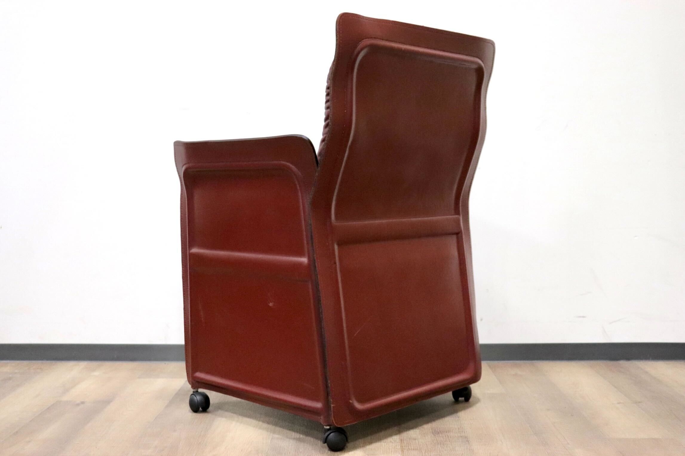 GMGK540C○i4Mariani / クアトロマリアーニ メトーラ イタリア製 ラウンジチェア エグゼクティブチェア 総革 約33万 検)カッシーナ B&B