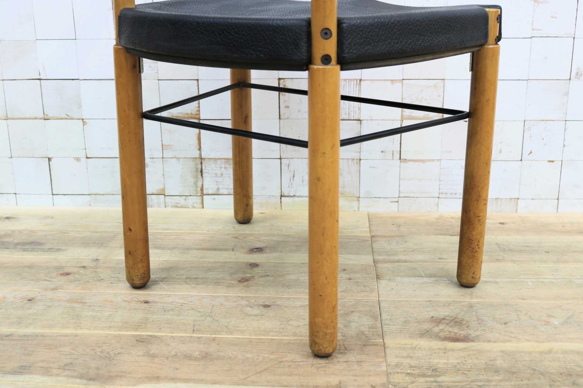 GMIN7M〇Cassina / カッシーナ レオナルドチェア ダイニングチェア Strassle collection社 スイス 椅子 ブラック 北欧スタイル モダン