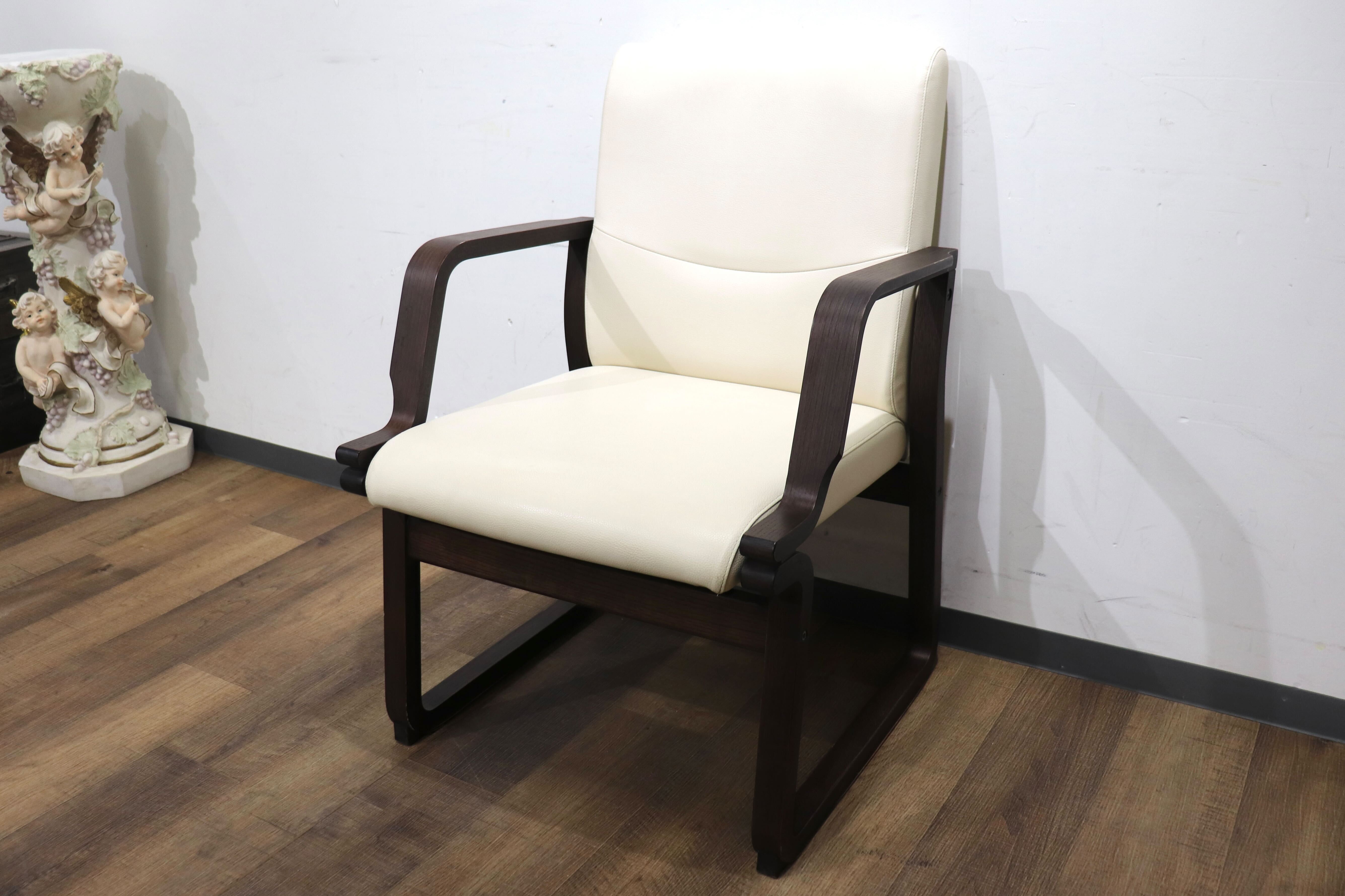 GMHN244C○karimoku / カリモク Direttore ディレトーレ リクライニングチェア ダイニングチェア アームチェア 合皮 国産家具