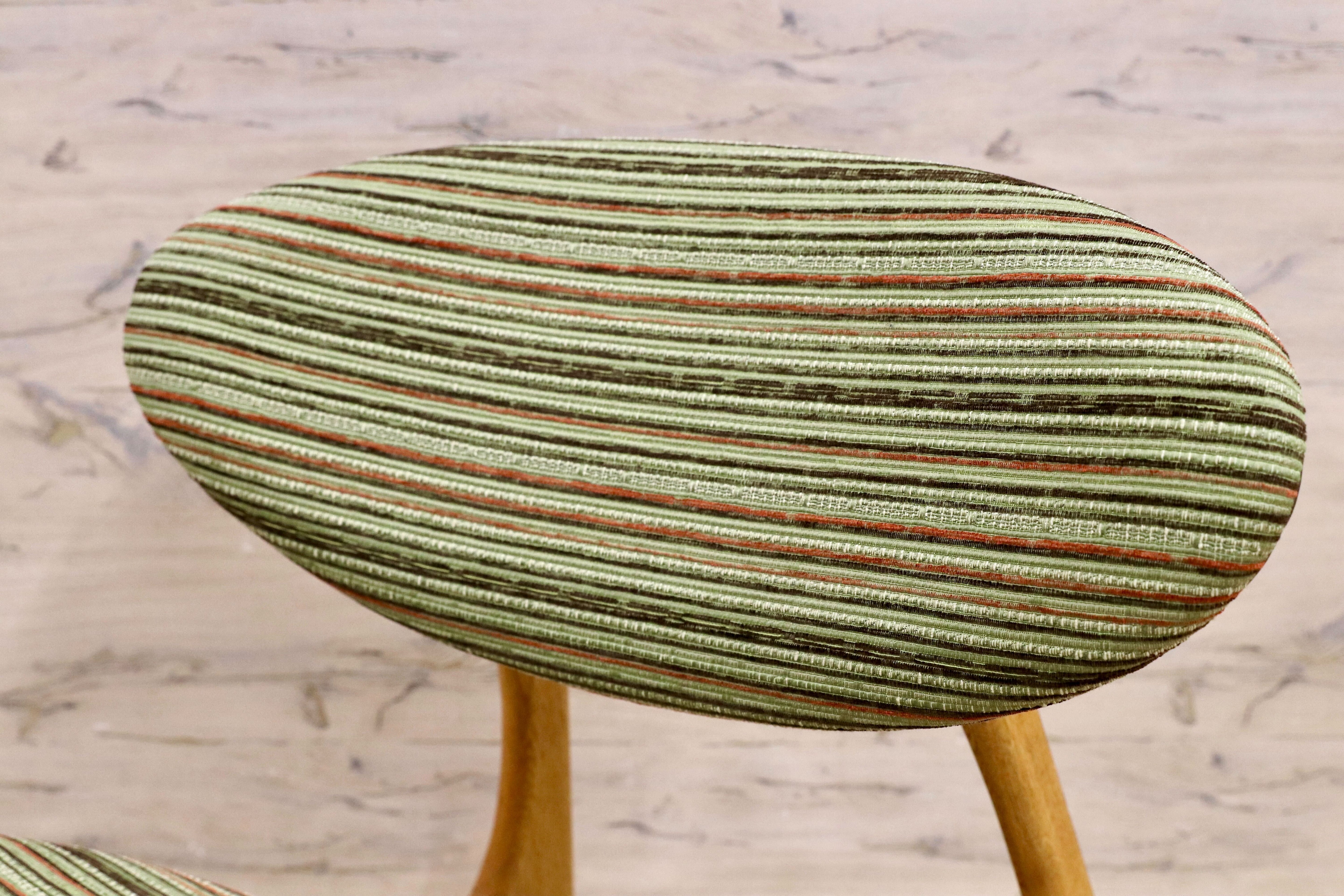 GMHK466○wedge / ウェッジ ロースツール 低座椅子 オーク材 北欧スタイル 椅子 チェア 検)天童木工 モリシゲ カリモク マルニ