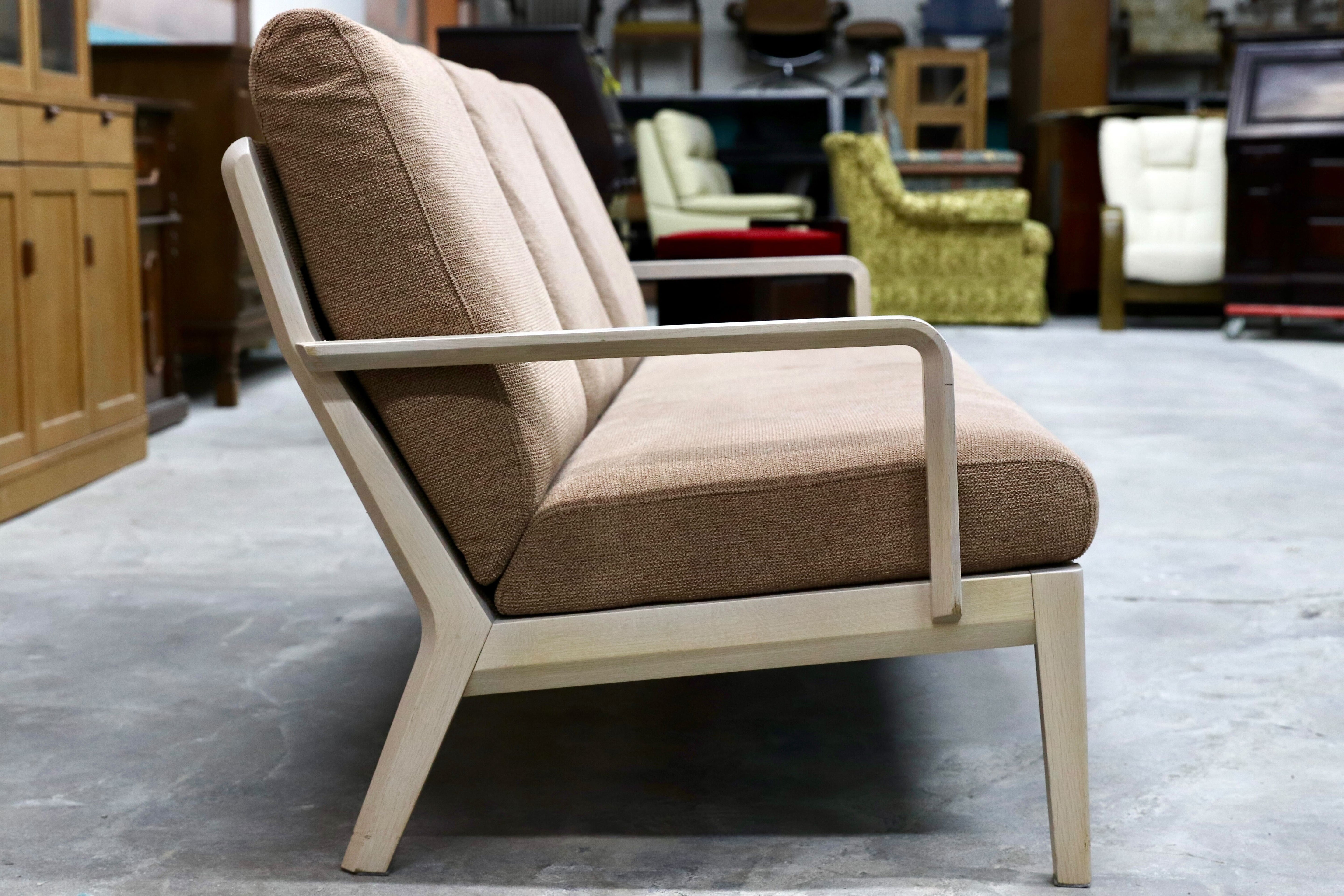 GMIS73○karimoku / カリモク WU45 3人掛けソファ トリプルソファ ファブリック オーク材