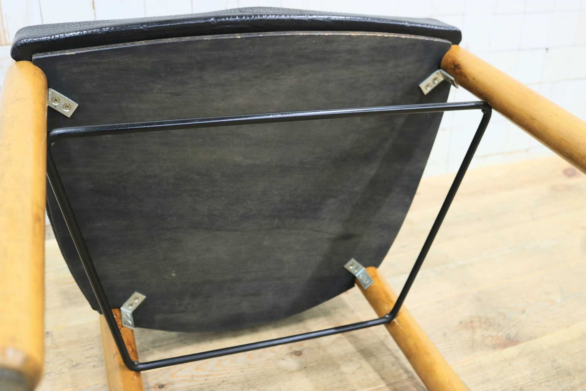GMIN7N〇Cassina / カッシーナ レオナルドチェア ダイニングチェア Strassle collection社 スイス 椅子 ブラック 北欧スタイル モダン
