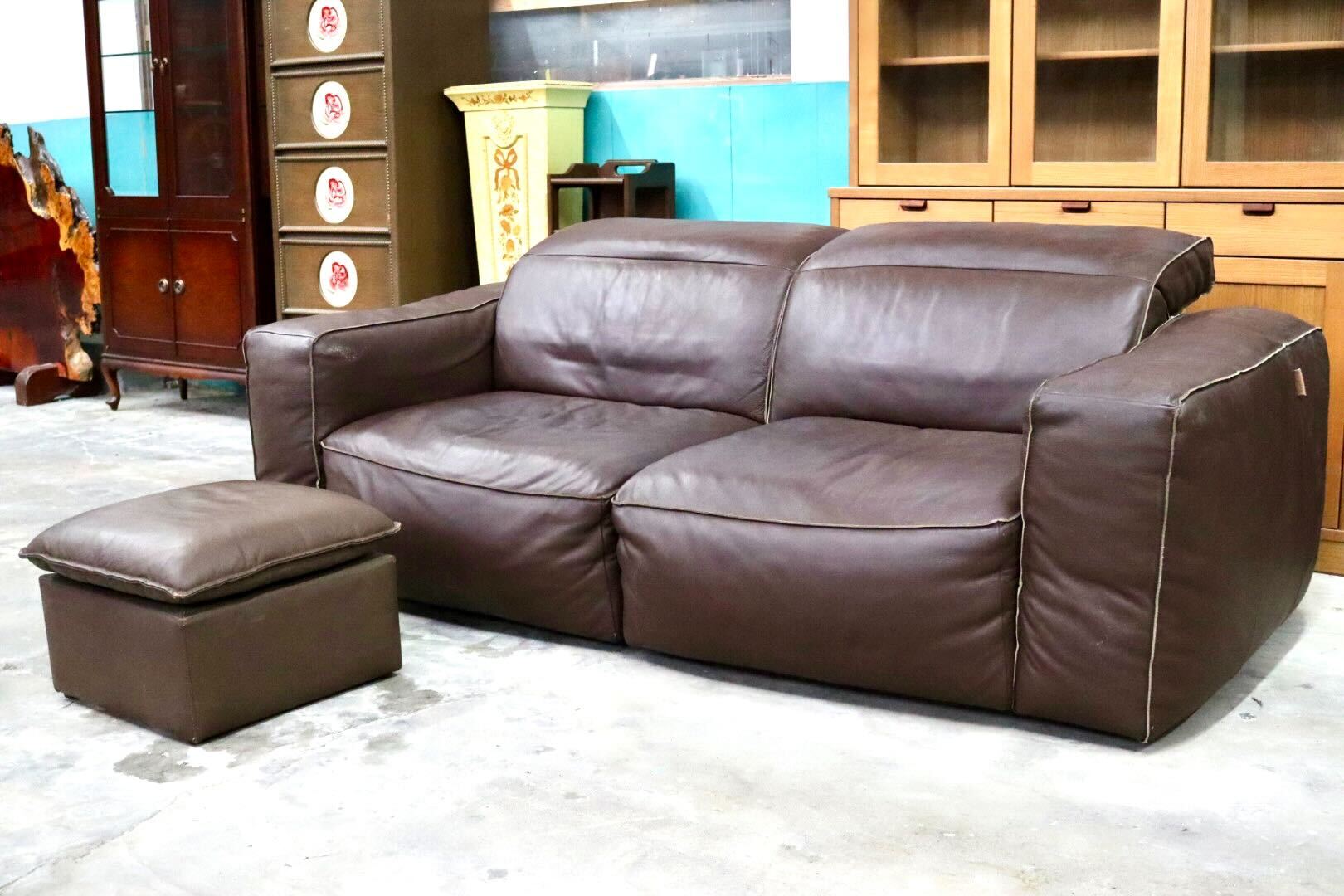 GMIK592A○Seduta d'Arte 2人掛けソファ ラブソファ 背もたれリクライニング オットマン 本革 カジュアル モダン イタリア家具