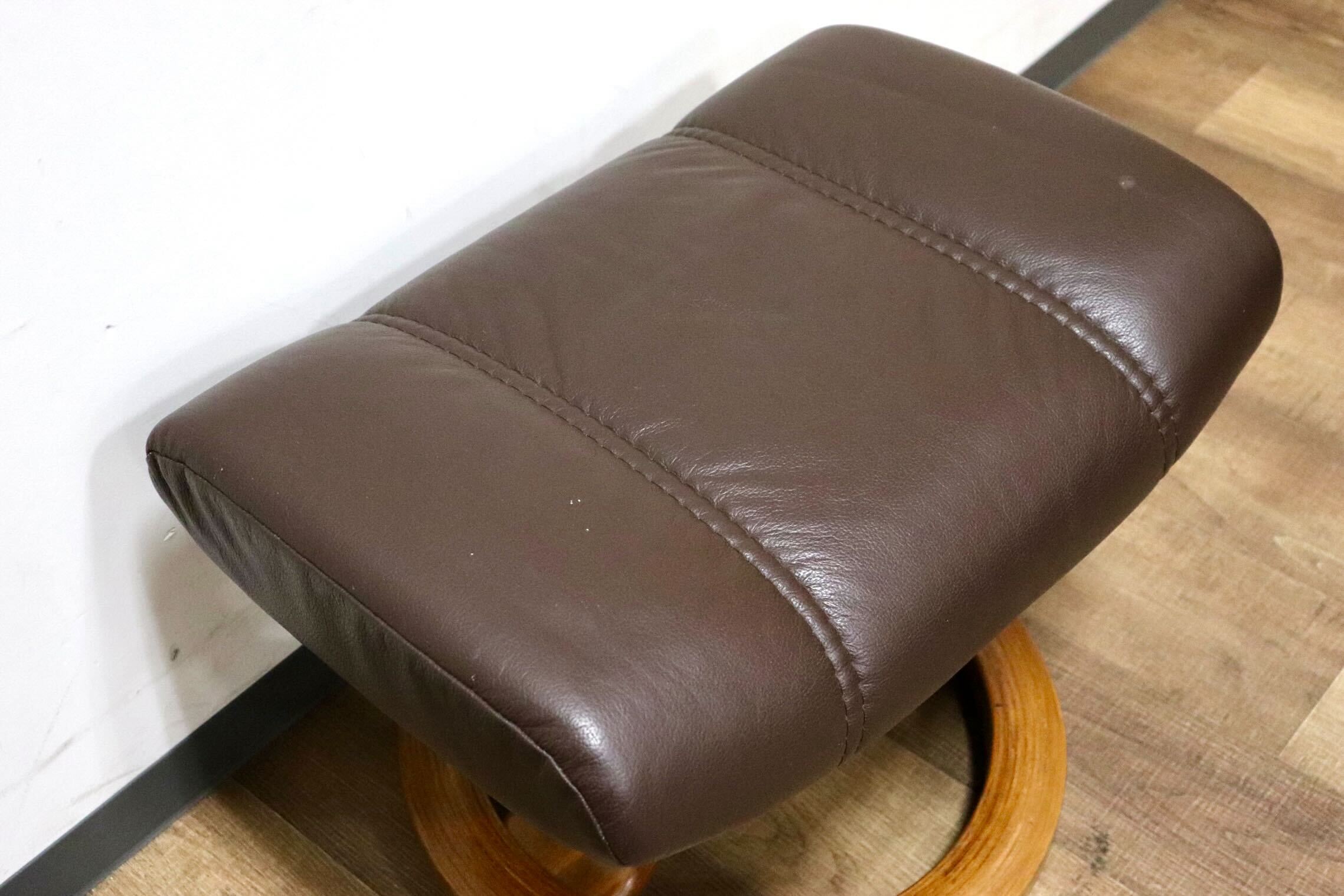 GMHK203○EKORNES / エコーネス オットマン フットスツール 腰掛け 足置き 本革 ブラウン 北欧 ノルウェー