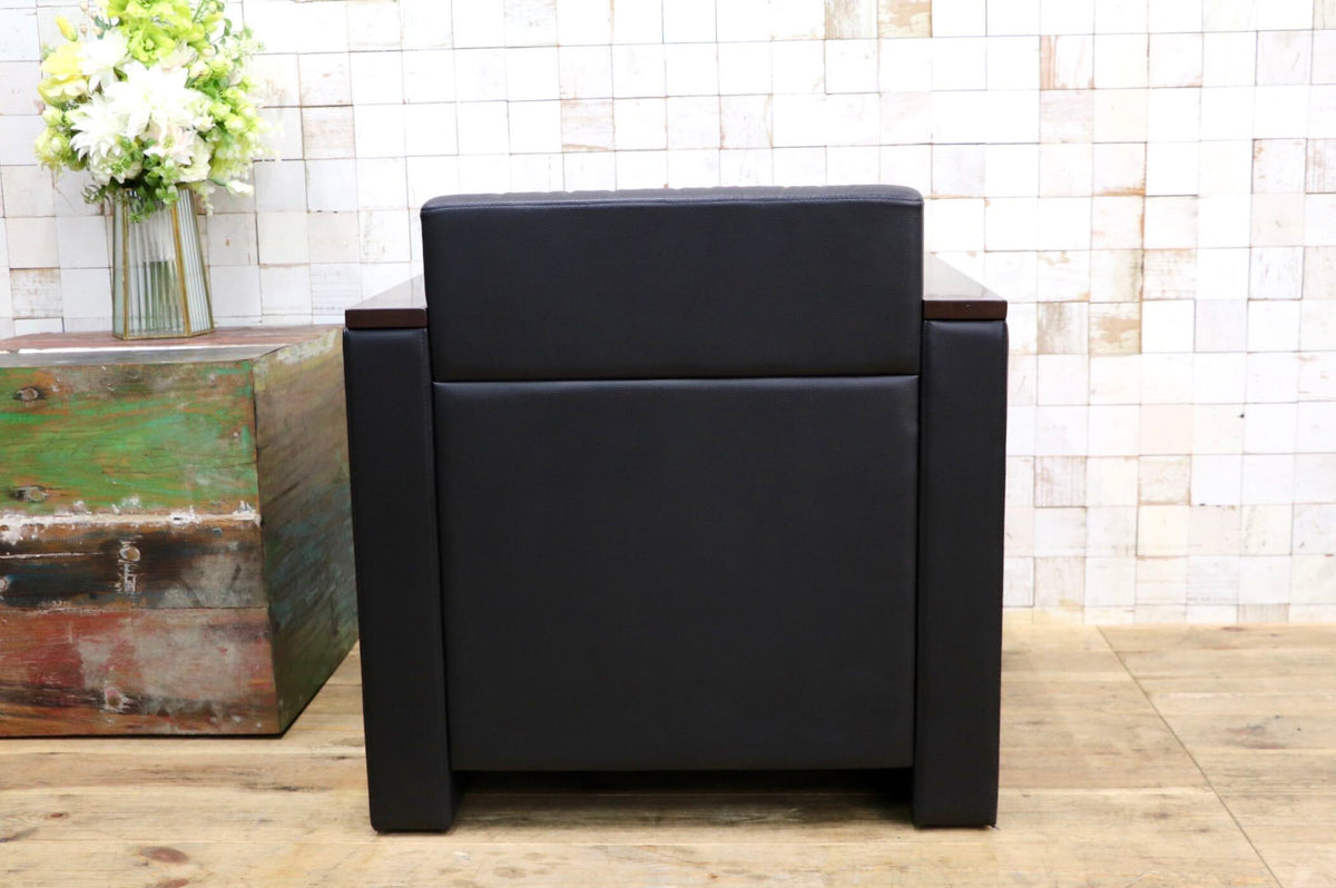 GMJH381A〇ITOKI / イトーキ 本革 1人掛けソファ シングルソファ ブラック 木製アームチェア 応接家具