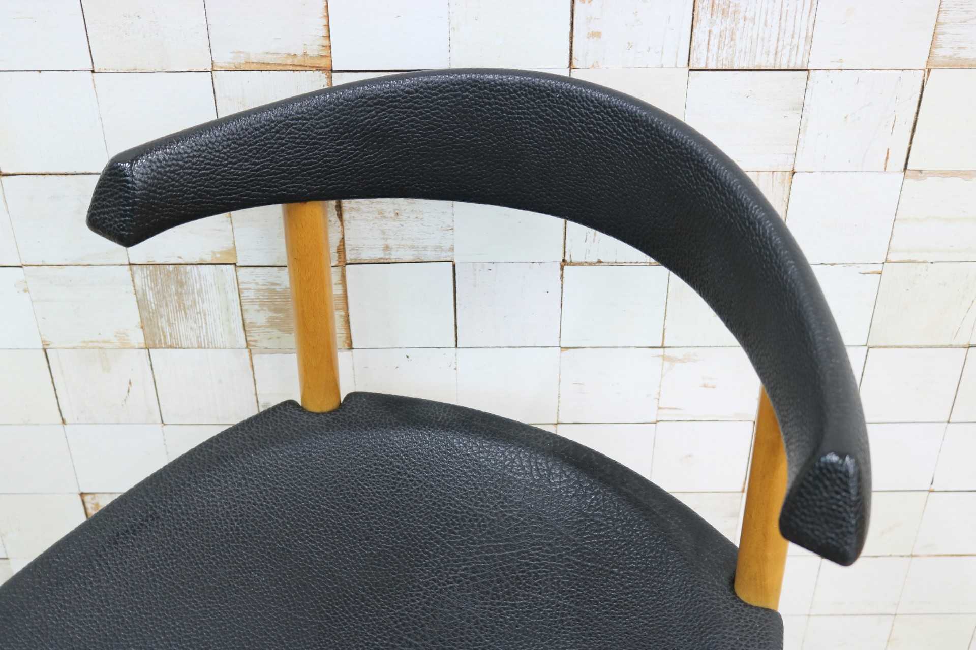 GMIN7O〇Cassina / カッシーナ レオナルドチェア ダイニングチェア Strassle collection社 スイス 椅子 ブラック 北欧スタイル モダン