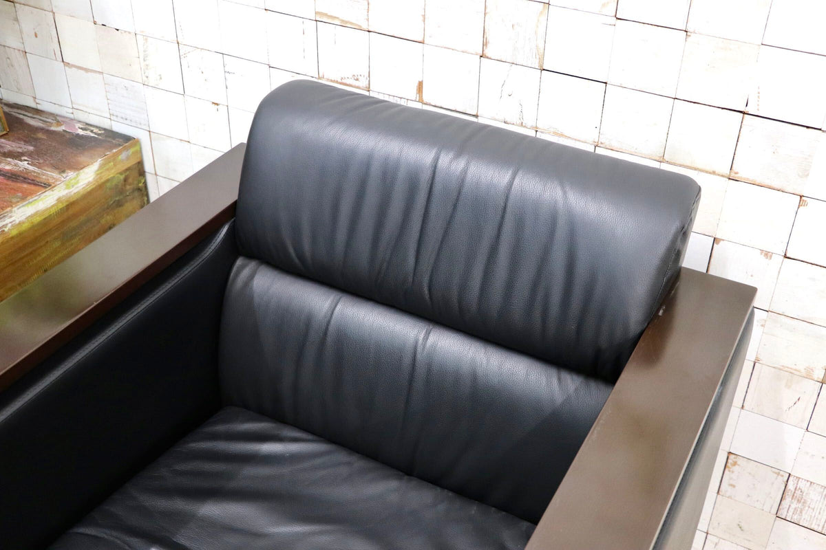 GMJH381B〇ITOKI / イトーキ 本革 1人掛けソファ シングルソファ ブラック 木製アームチェア 応接家具