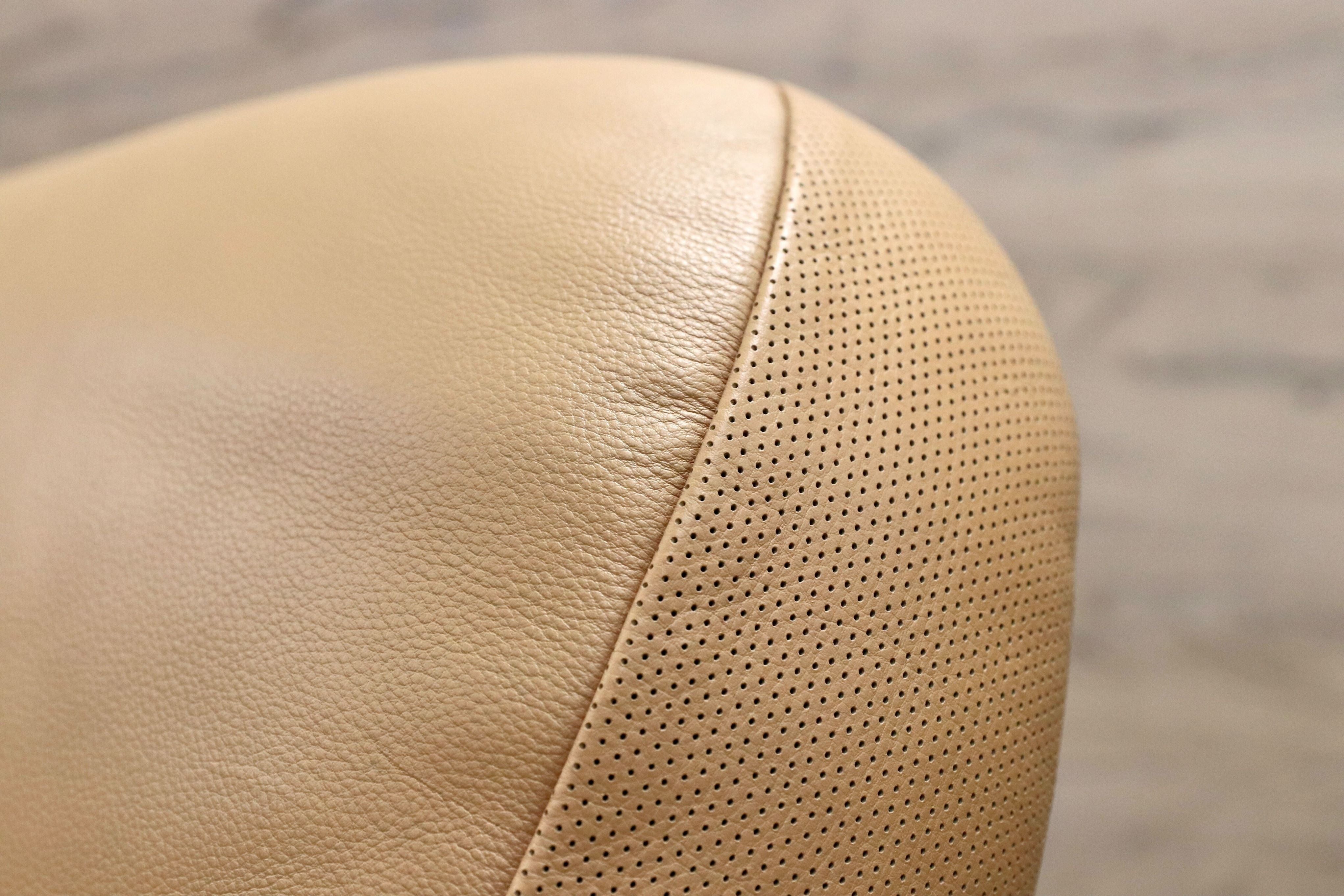 GMGN266A○karimoku / カリモク ZT3557 1人掛けソファ シングルソファ ラウンジチェア 本革 定価約20万 展示品