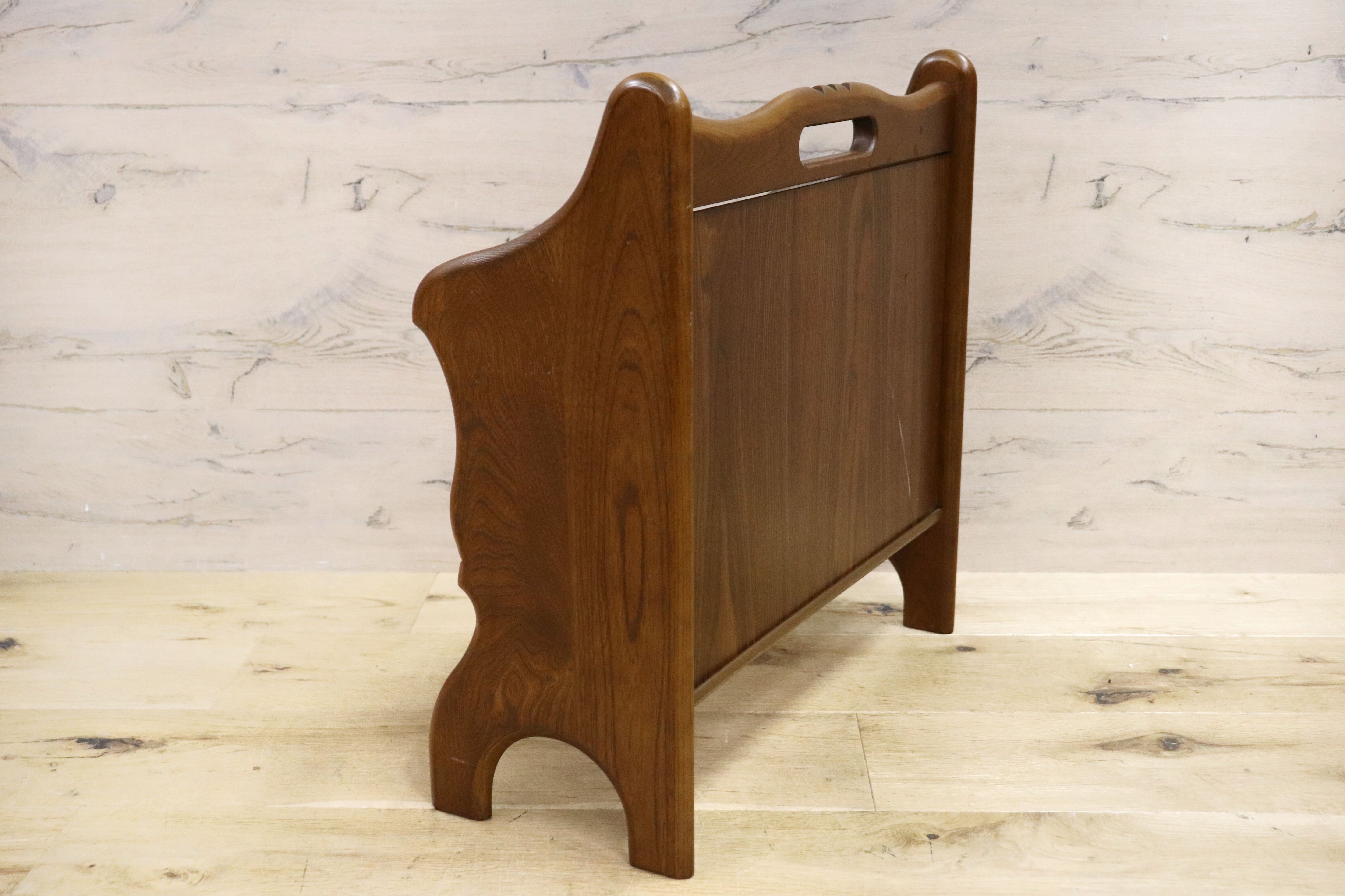 GMGK436○karimoku / カリモク コロニアル マガジンラック スリッパラック 雑誌入れ 収納 木製 ラタン