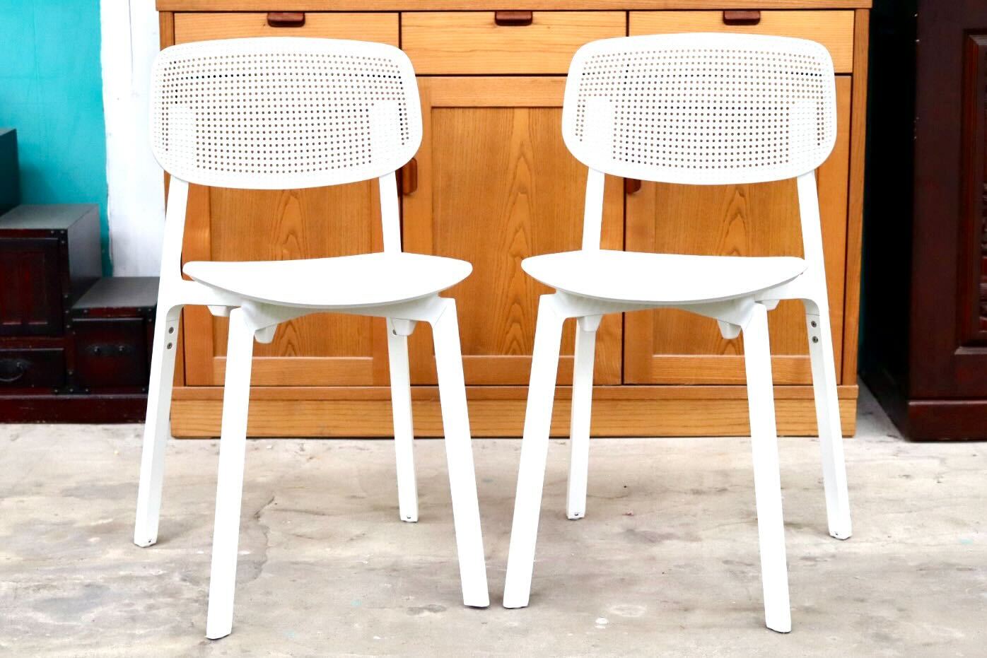 GMIS275E○KRISTALIA / クリスタリア COLANDER ダイニングチェア 椅子 2脚セット スタッキング モダン イタリア 白 展示品 定価約10万