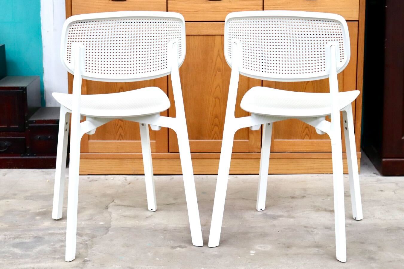 GMIS275E○KRISTALIA / クリスタリア COLANDER ダイニングチェア 椅子 2脚セット スタッキング モダン イタリア 白 展示品 定価約10万