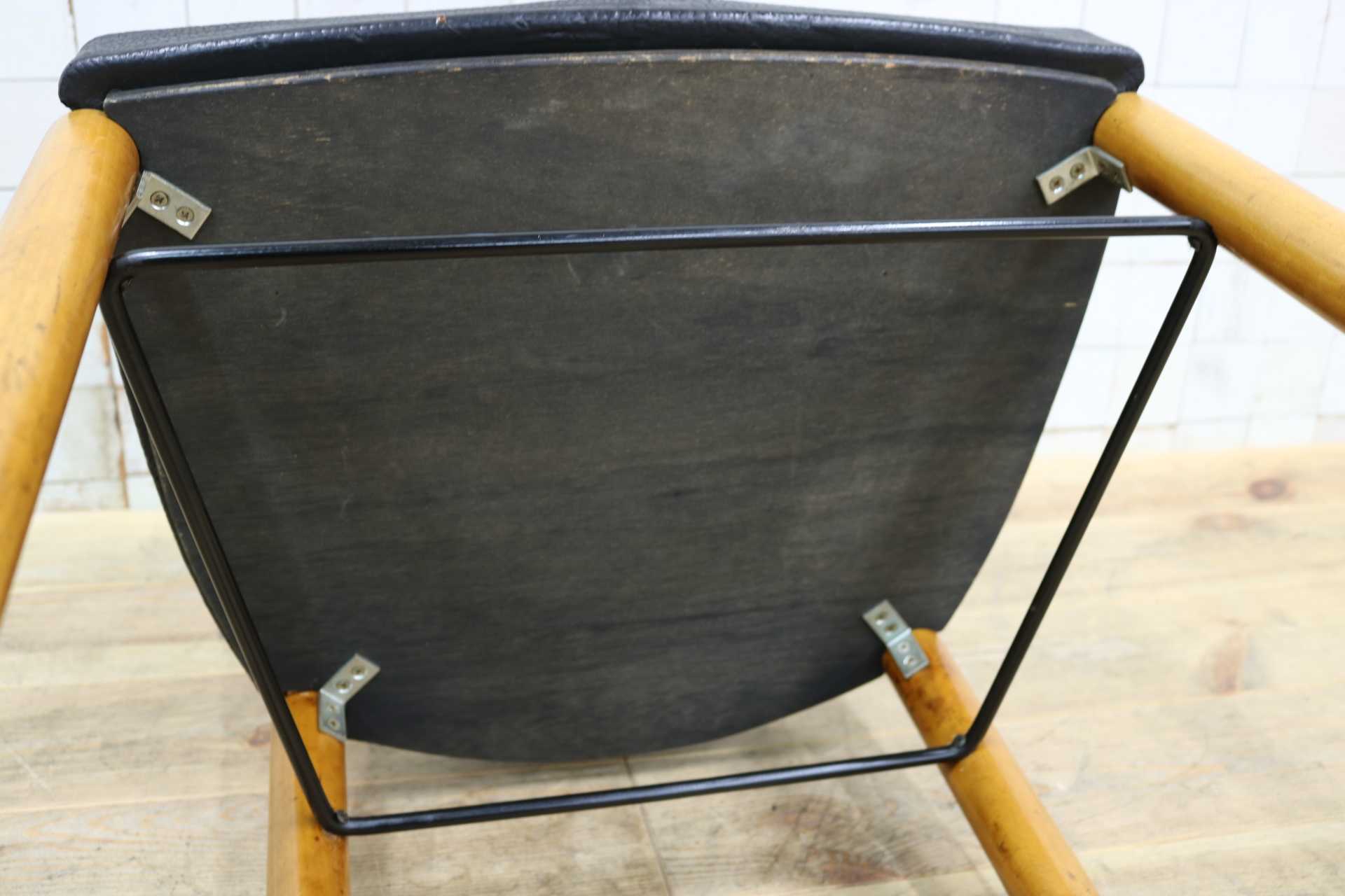 GMIN7Q〇Cassina / カッシーナ レオナルドチェア ダイニングチェア Strassle collection社 スイス 椅子 ブラック 北欧スタイル モダン