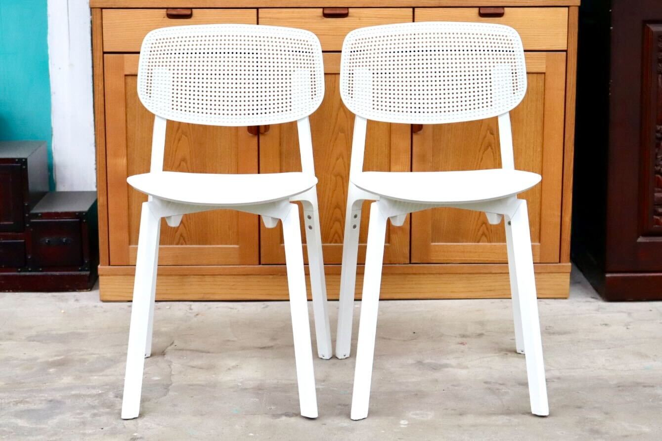 GMIS275E○KRISTALIA / クリスタリア COLANDER ダイニングチェア 椅子 2脚セット スタッキング モダン イタリア 白 展示品 定価約10万