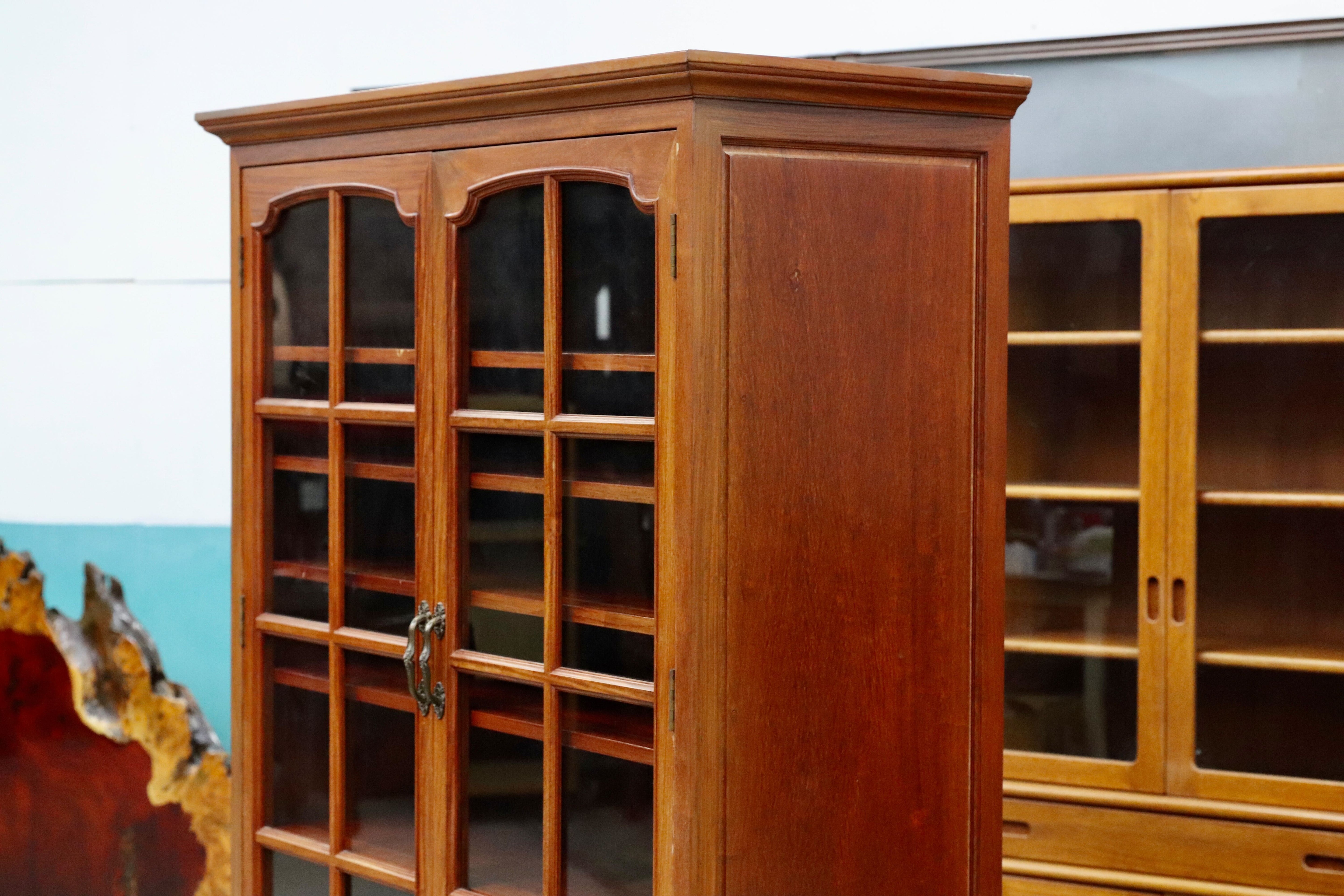 GMIS287○中国美術 唐木家具 高級家具 本棚 書棚 飾り棚 キャビネット ブックキャビネット 書斎 棚 民藝 アンティーク