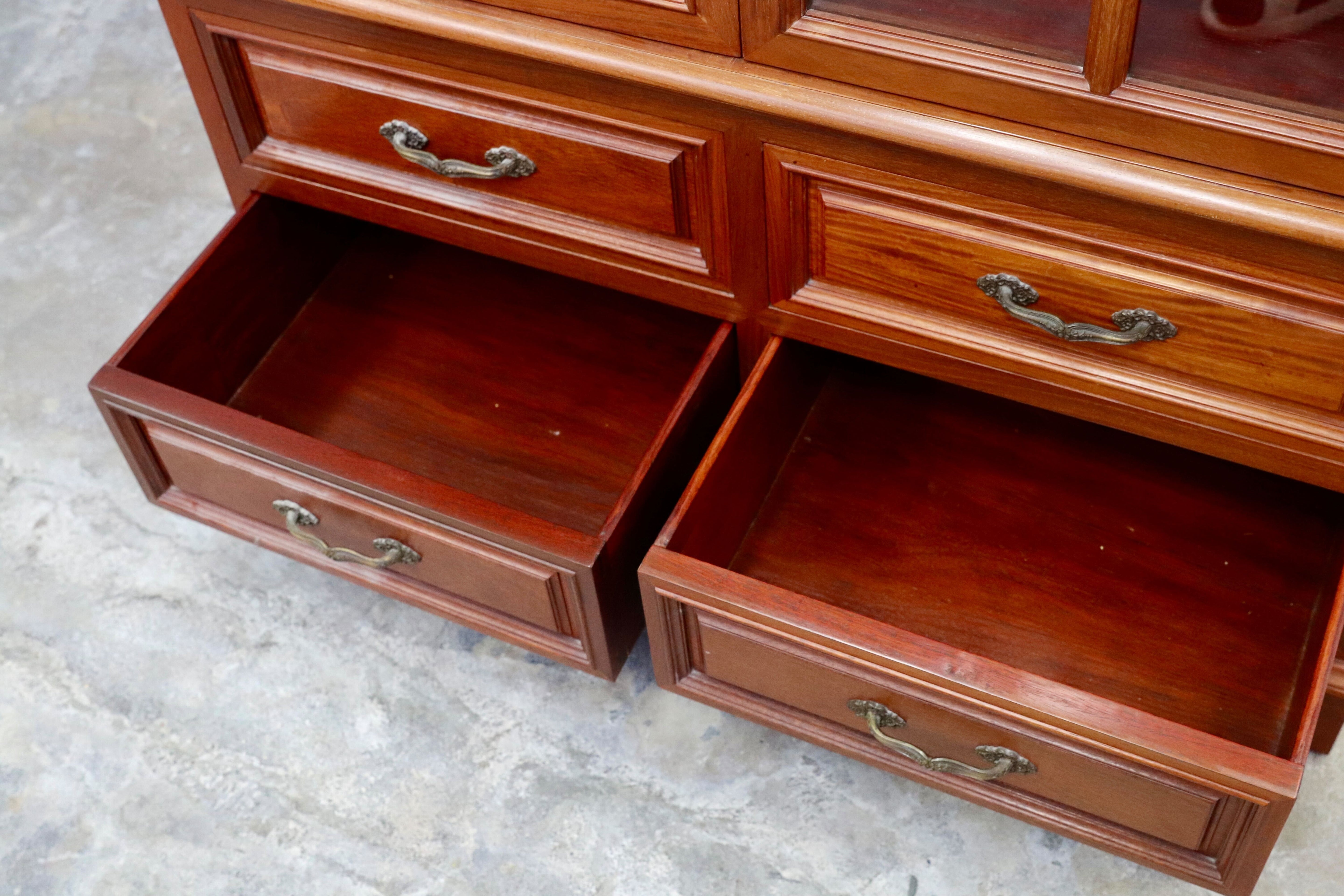 GMIS287○中国美術 唐木家具 高級家具 本棚 書棚 飾り棚 キャビネット ブックキャビネット 書斎 棚 民藝 アンティーク