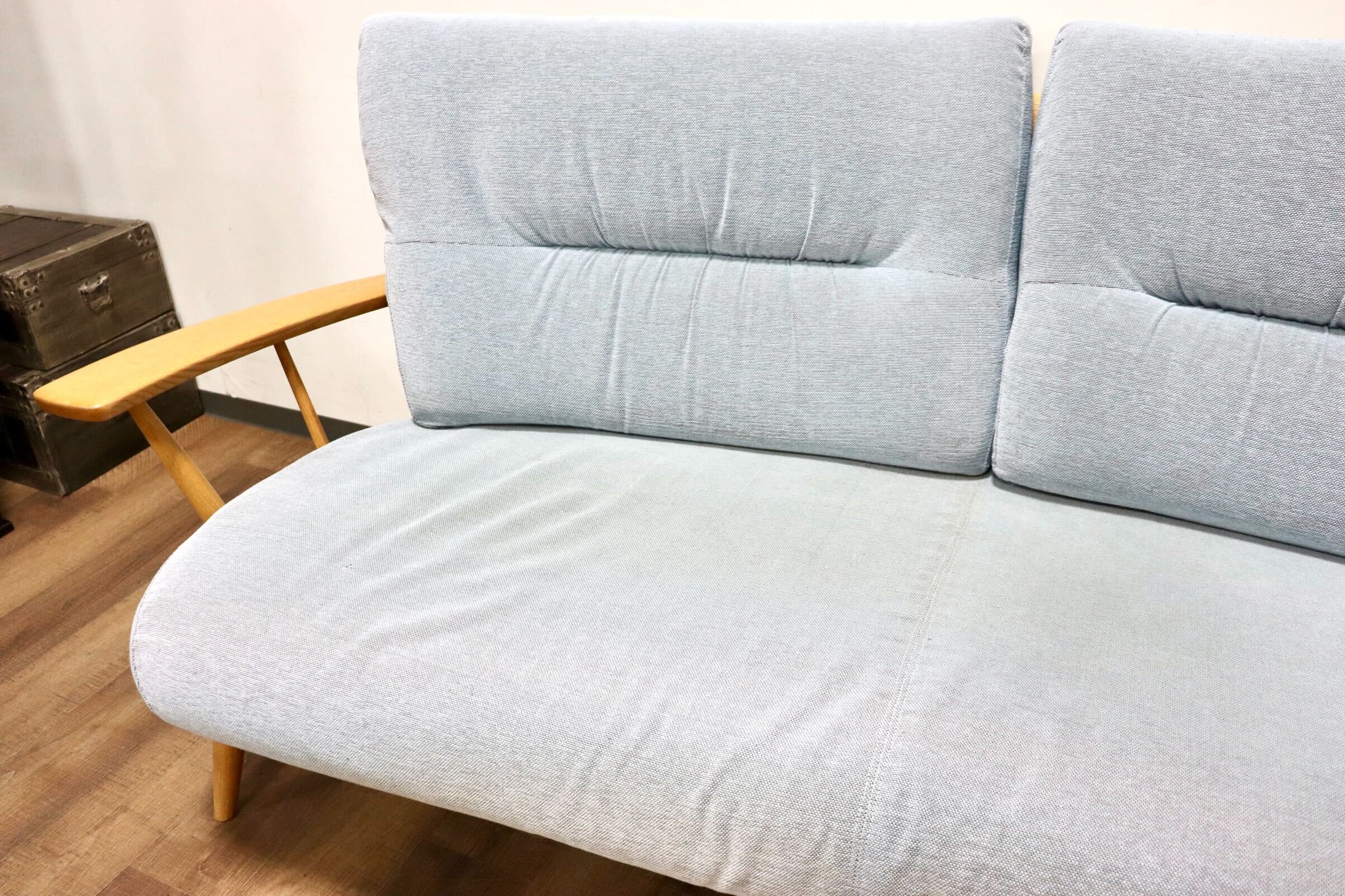 GMHK204○柏木工 / KASHIWA MORI 杜 2.5人掛けソファ ラブソファ オーク材 無垢 ファブリック IDC大塚家具 飛騨家具 北欧スタイル 約27万