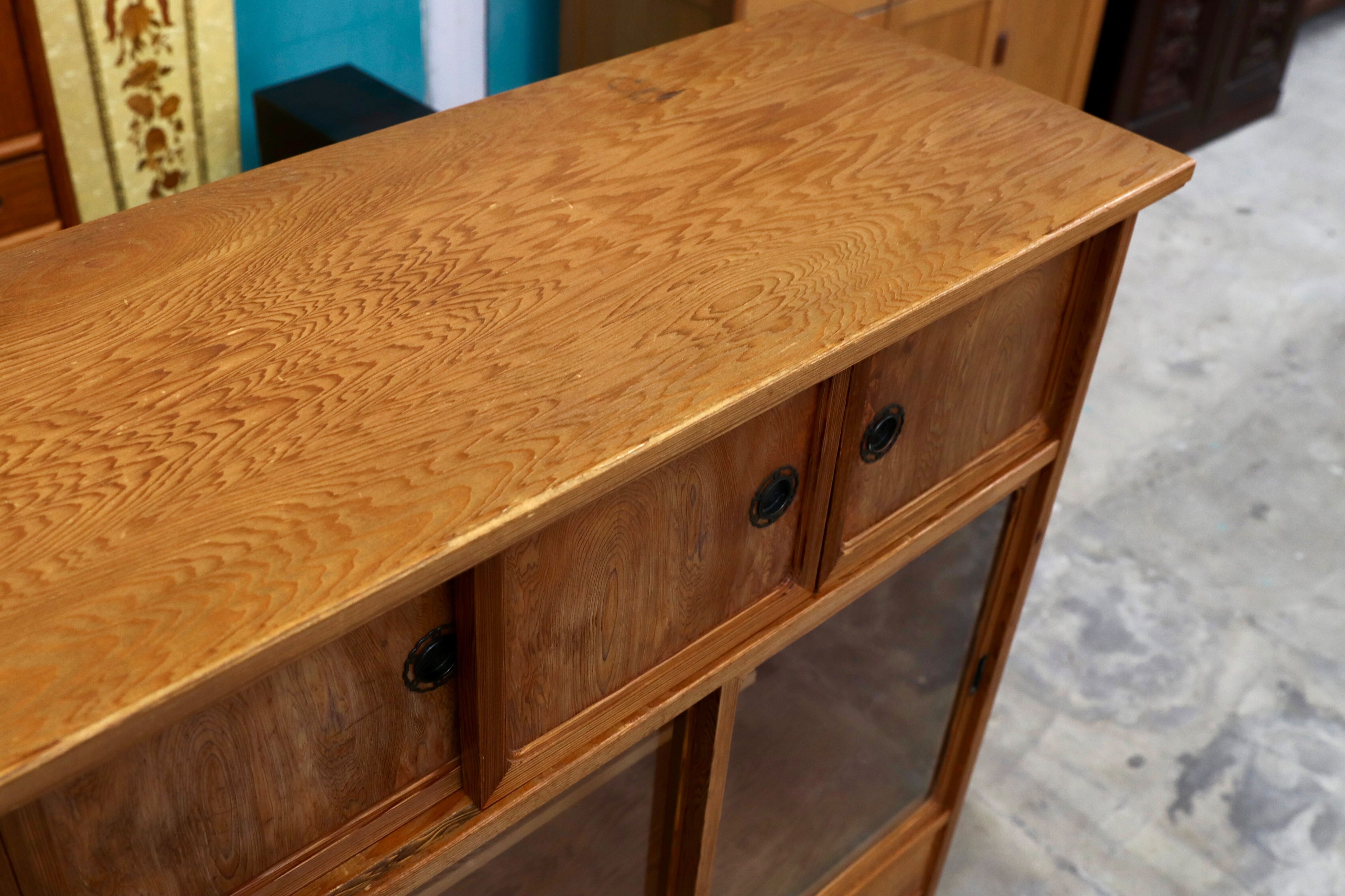 GMIK551○世界遺産屋久杉 茶棚 飾り棚 サイドボード リビングボード 和家具