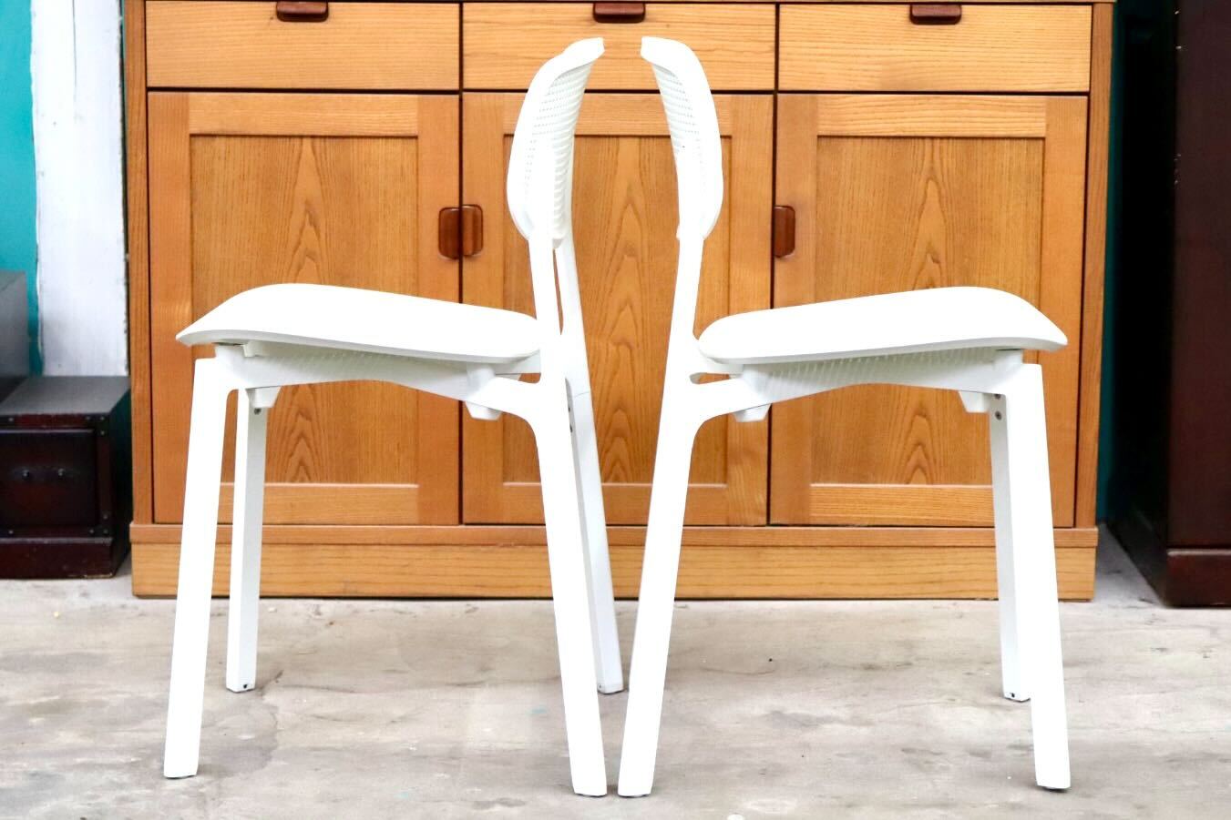 GMIS275F○KRISTALIA / クリスタリア COLANDER ダイニングチェア 椅子 2脚セット スタッキング モダン イタリア 白 展示品 定価約10万