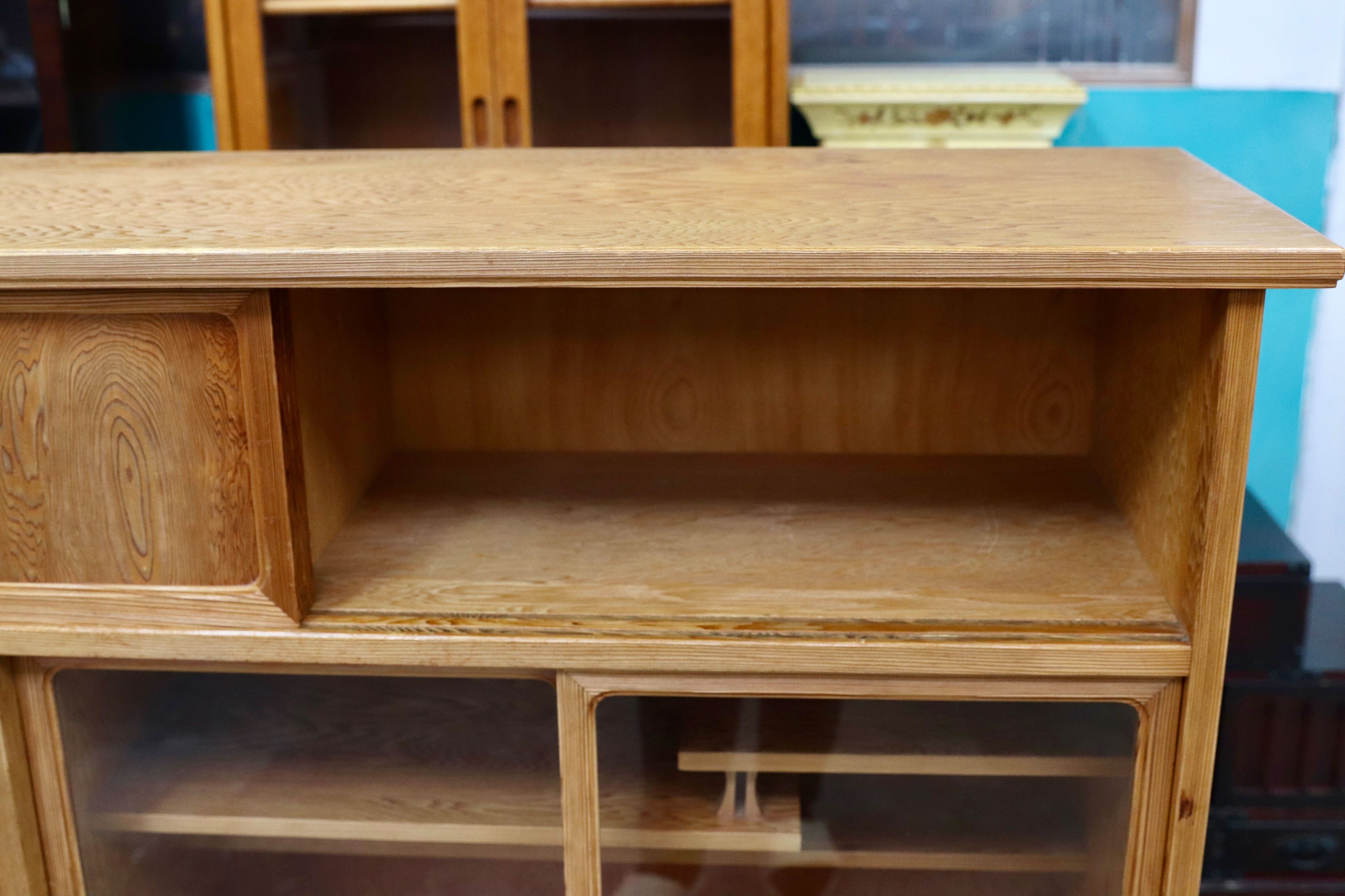 GMIK551○世界遺産屋久杉 茶棚 飾り棚 サイドボード リビングボード 和家具