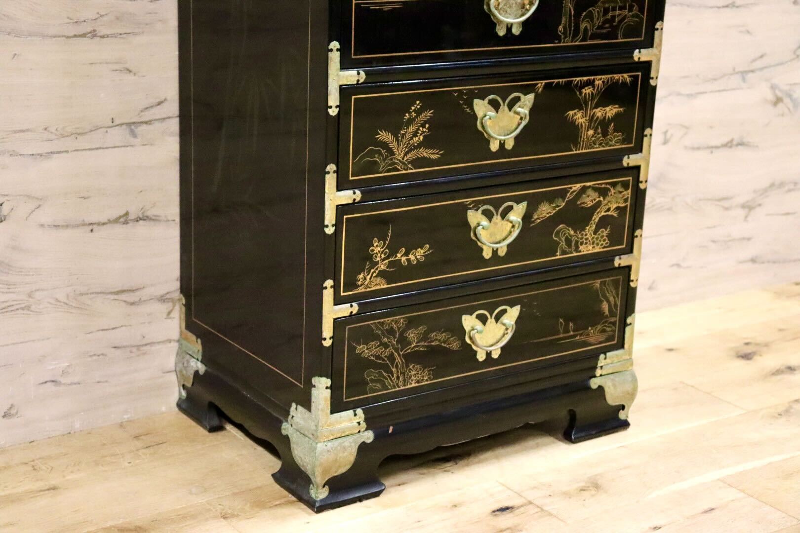 GMIH192○中国家具 李朝家具 チェスト 花鳥図 小箪笥 アジアン シノワズリ アンティーク 黒漆 飾り棚