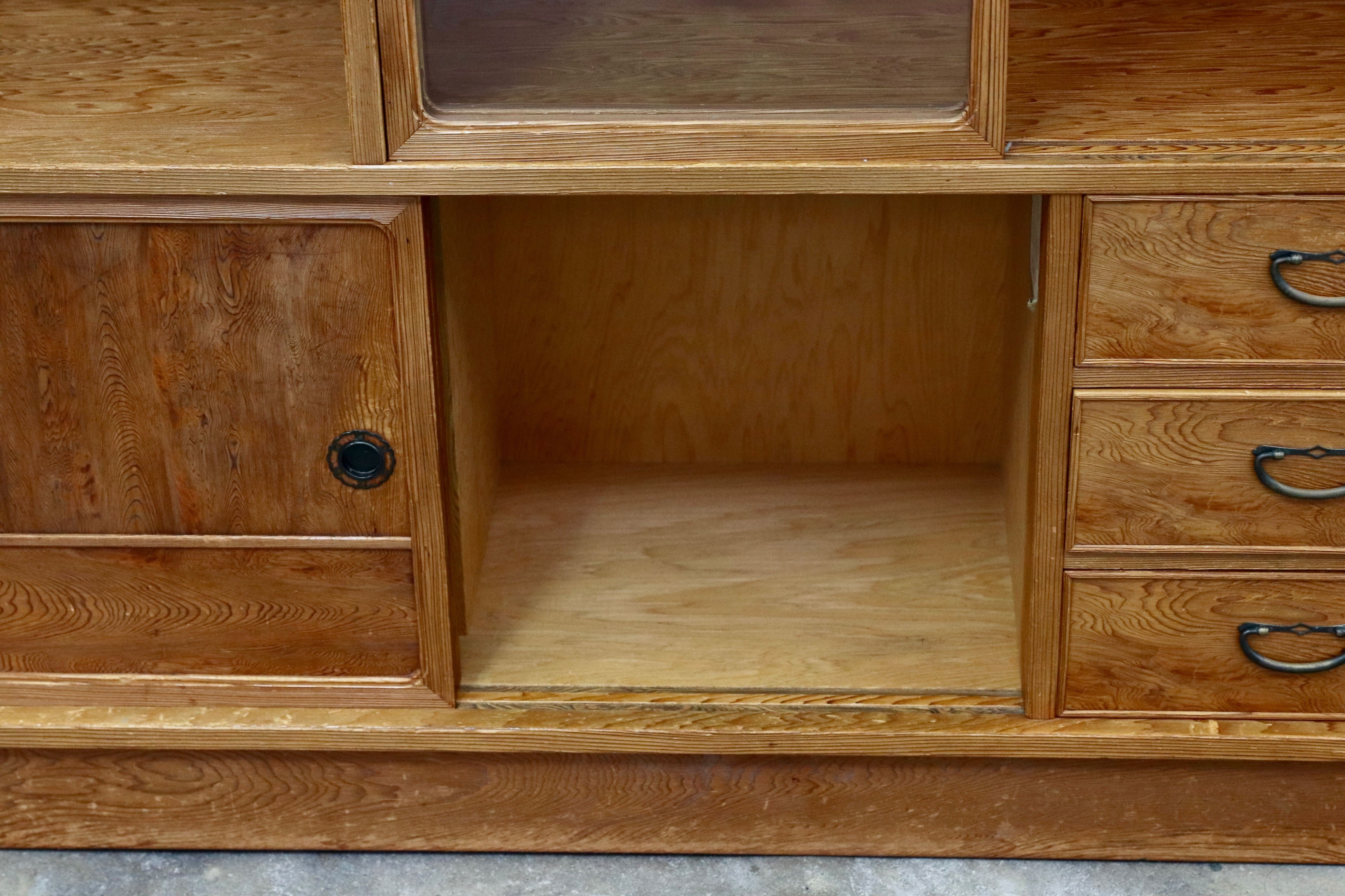 GMIK551○世界遺産屋久杉 茶棚 飾り棚 サイドボード リビングボード 和家具