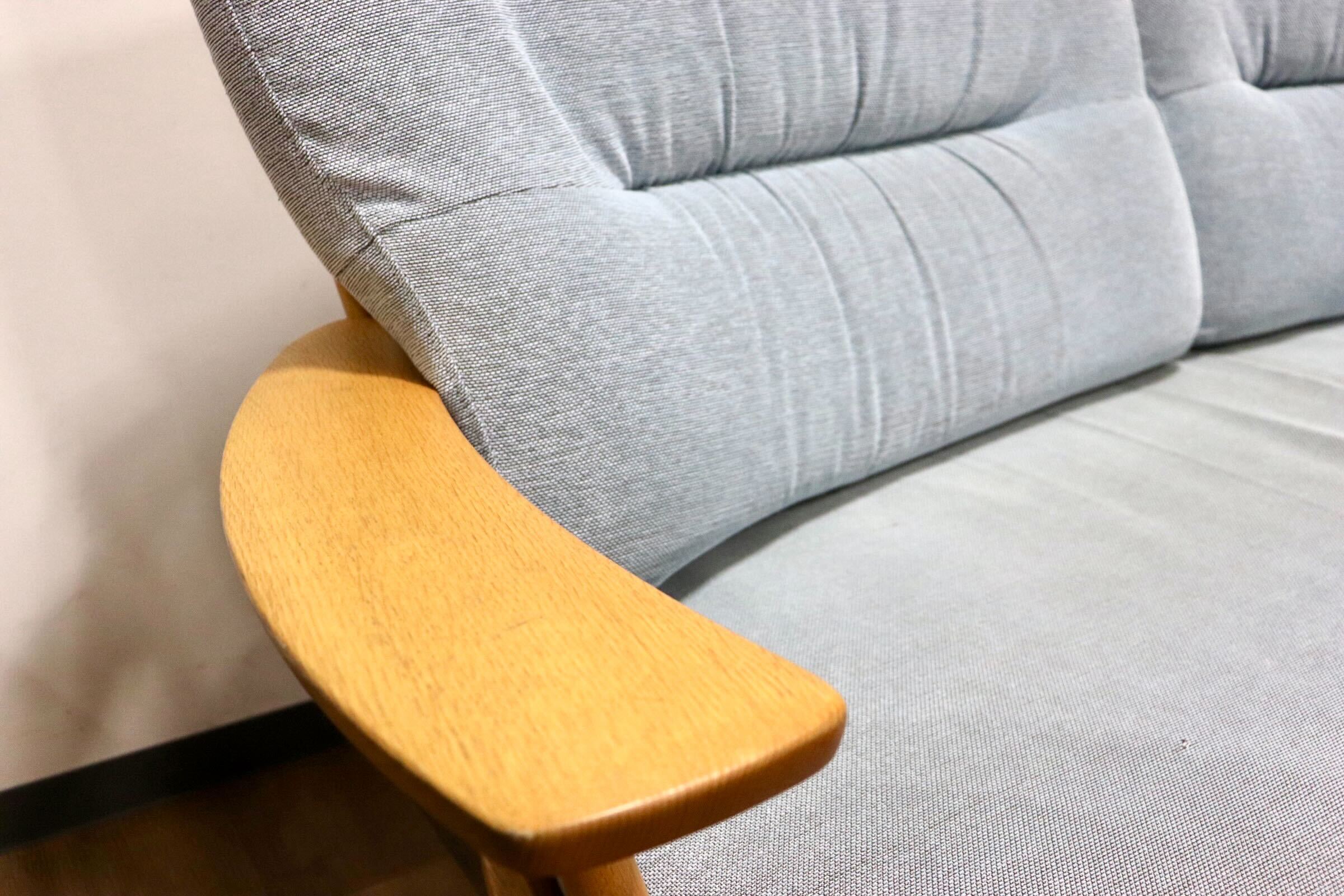 GMHK204○柏木工 / KASHIWA MORI 杜 2.5人掛けソファ ラブソファ オーク材 無垢 ファブリック IDC大塚家具 飛騨家具 北欧スタイル 約27万