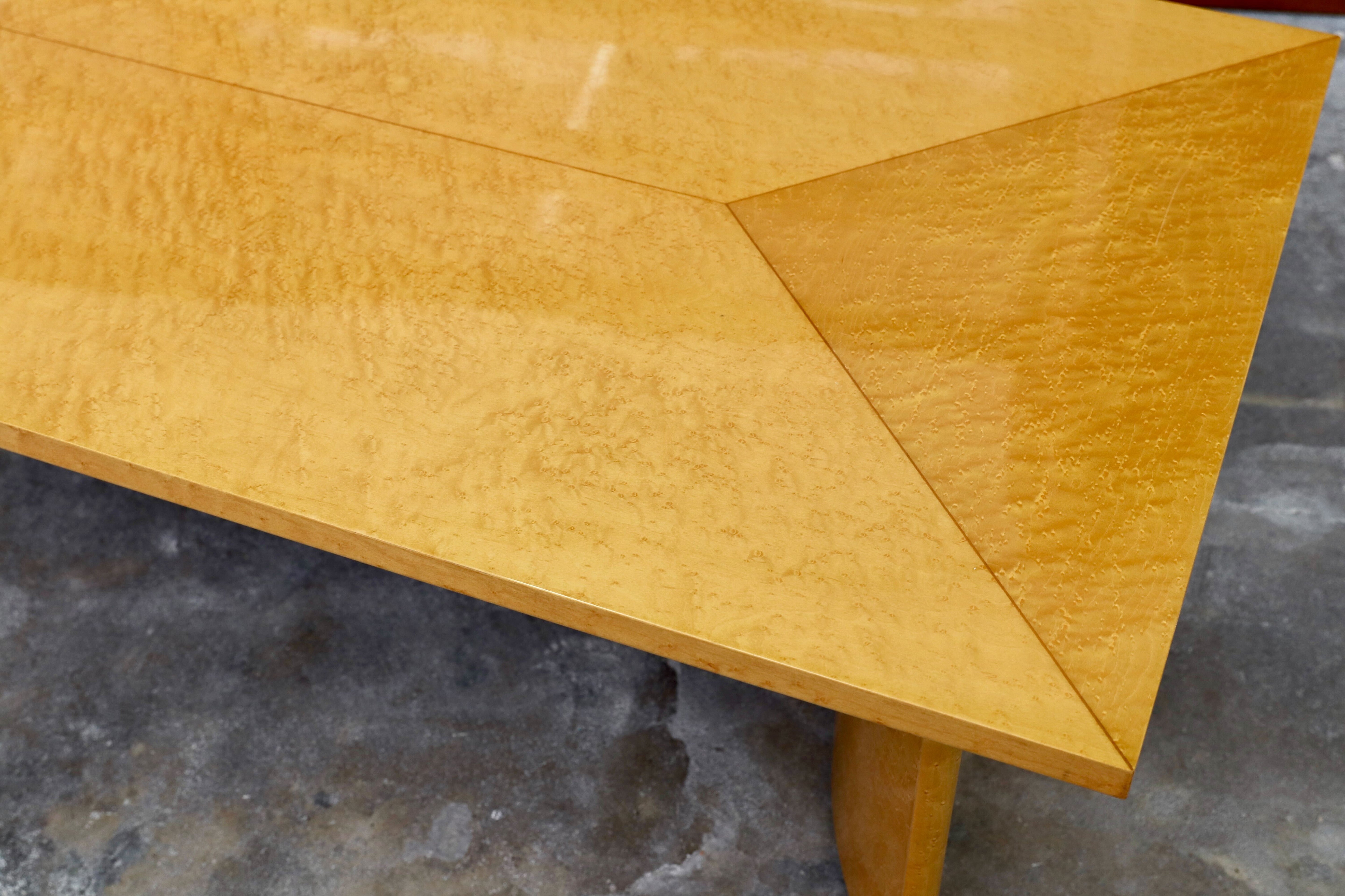 GMIK76○IDC大塚家具 スプレンダー センターテーブル リビングテーブル バーズアイメープル クラシック エレガント 応接机