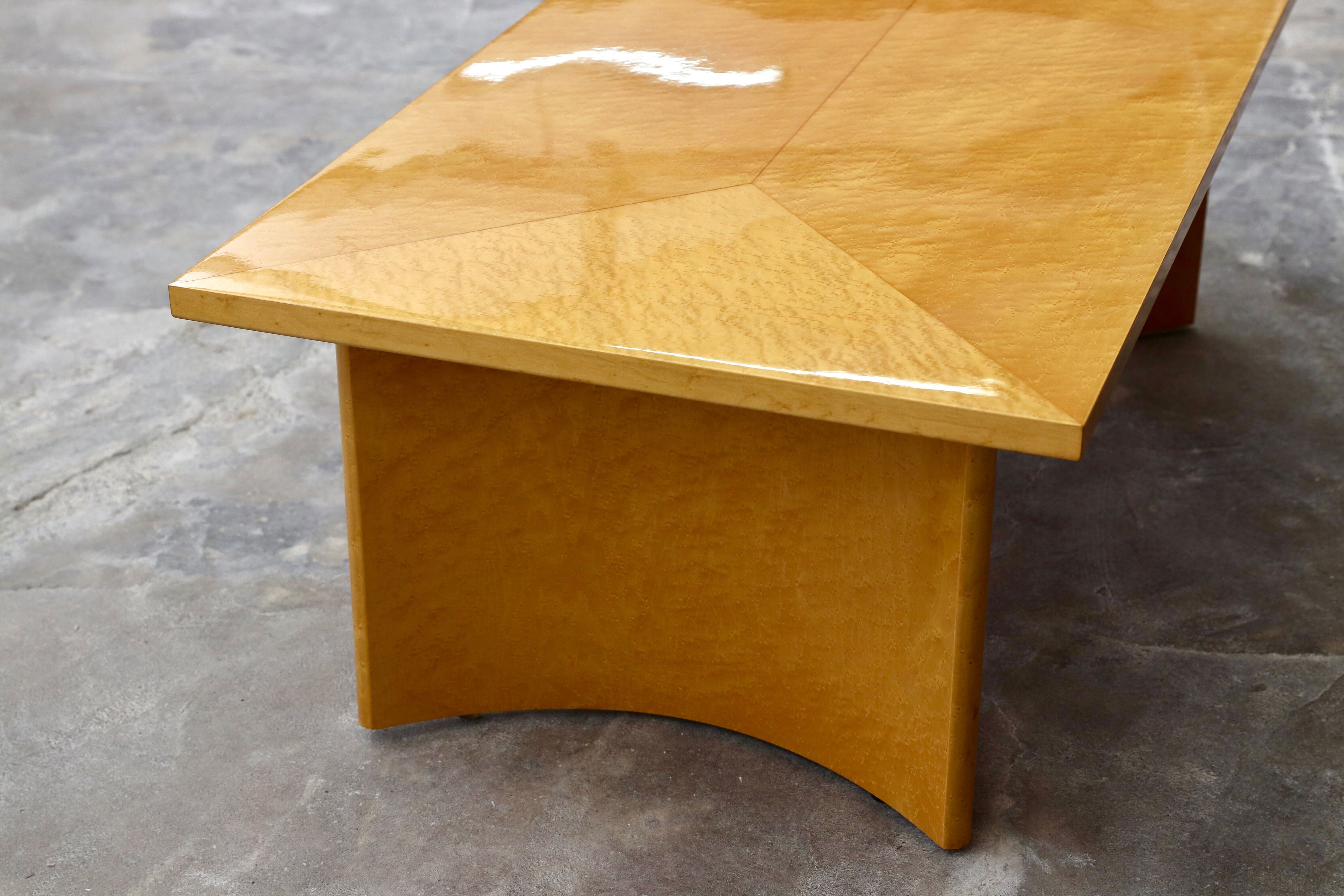 GMIK76○IDC大塚家具 スプレンダー センターテーブル リビングテーブル バーズアイメープル クラシック エレガント 応接机