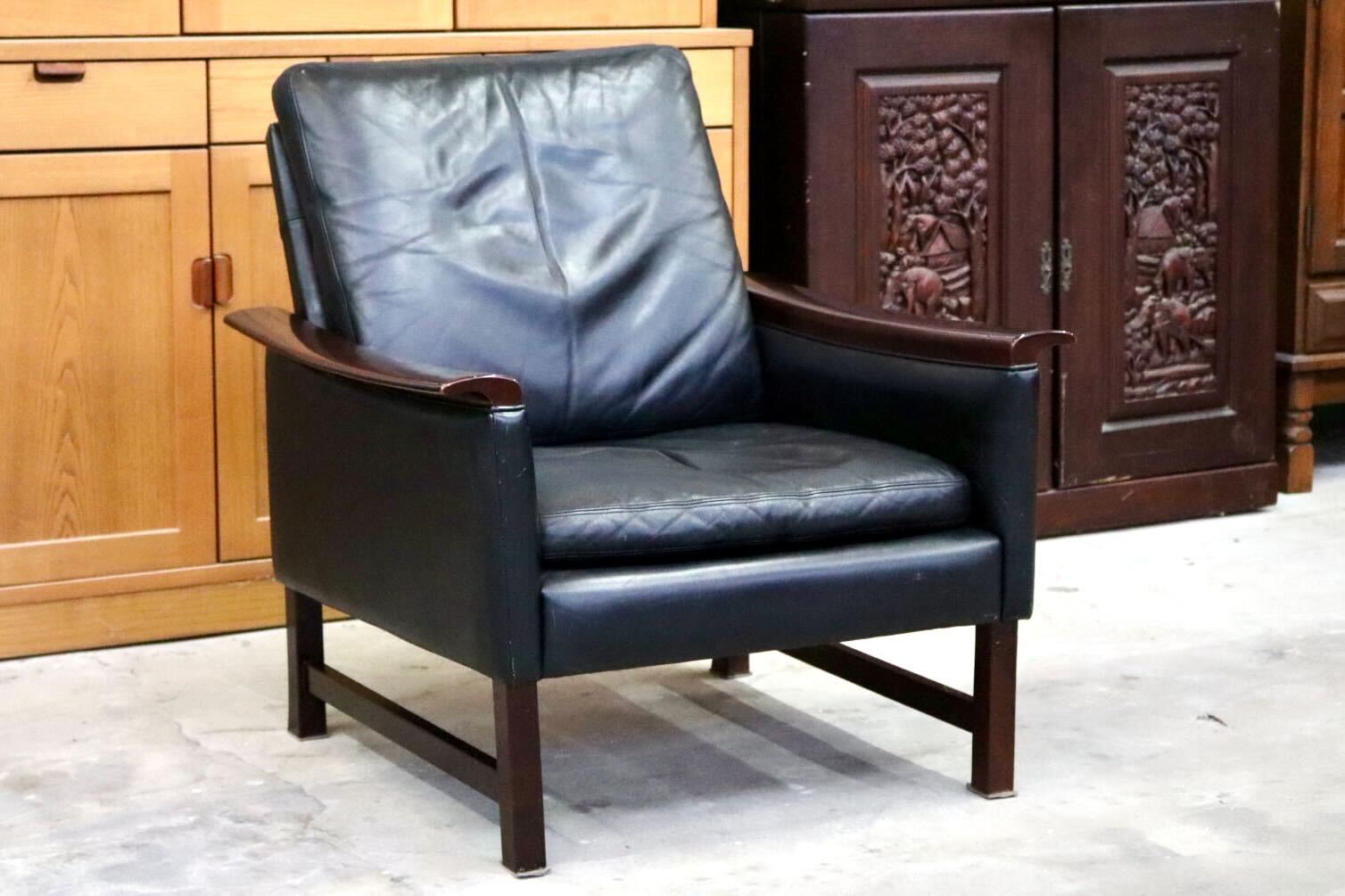 GMIH401○mobilia / モビリア シングルソファ 1人掛けソファ アームチェア ラウンジチェア 椅子 本革 木製 クラシック