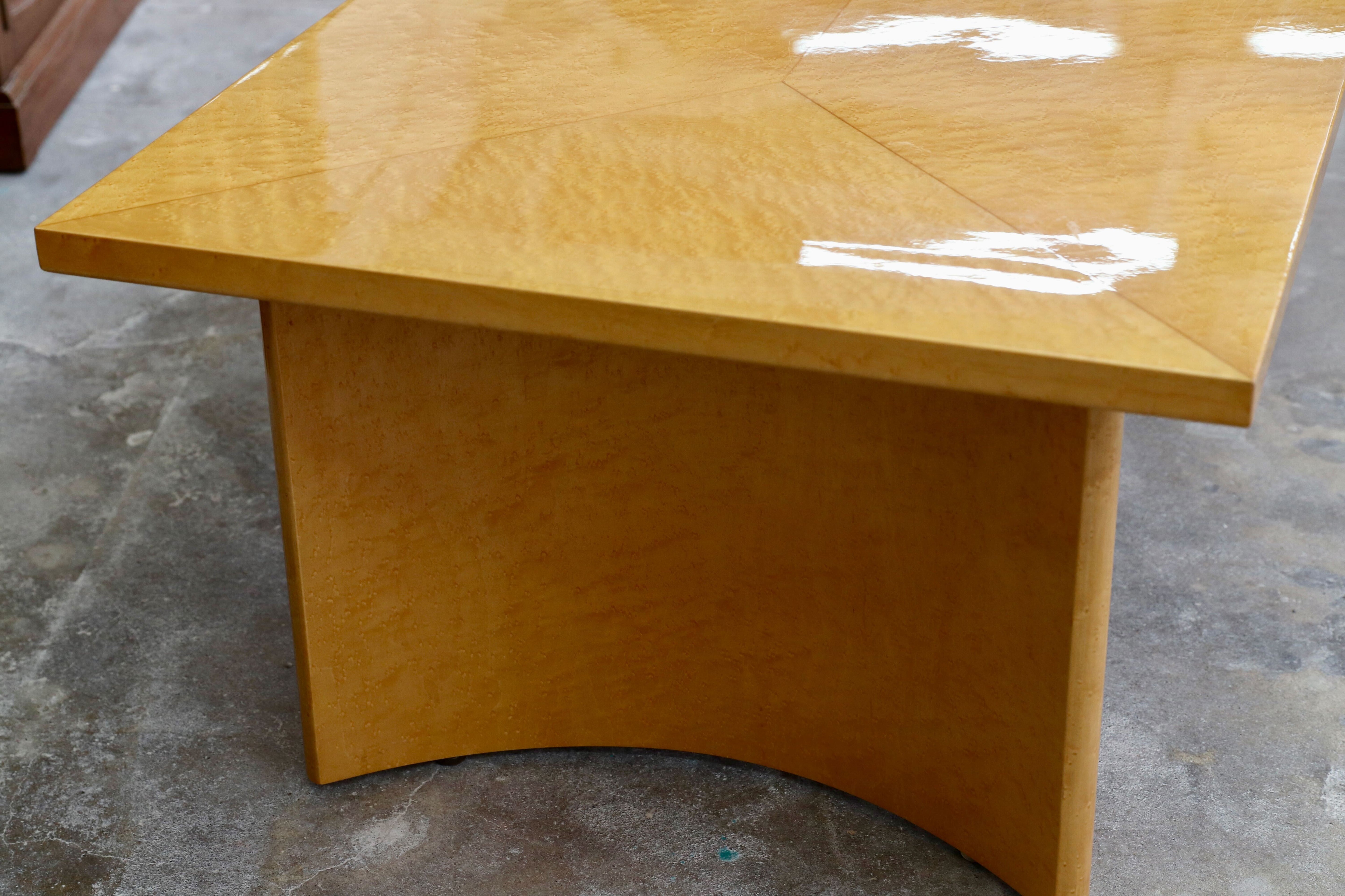 GMIK76○IDC大塚家具 スプレンダー センターテーブル リビングテーブル バーズアイメープル クラシック エレガント 応接机