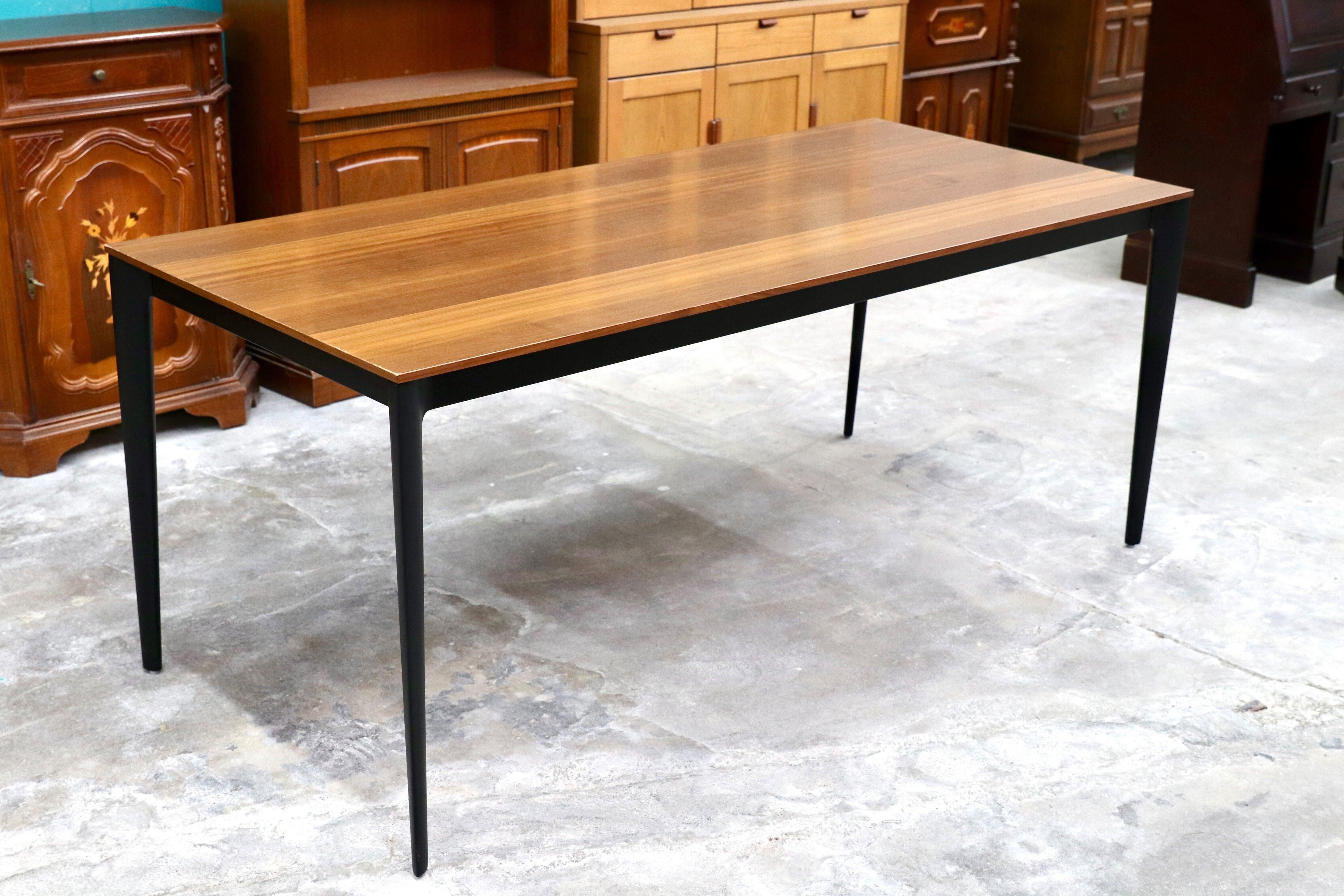 GMIS78C○BoConcept / ボーコンセプト ダイニングテーブル 食卓テーブル ウォールナット 北欧モダン