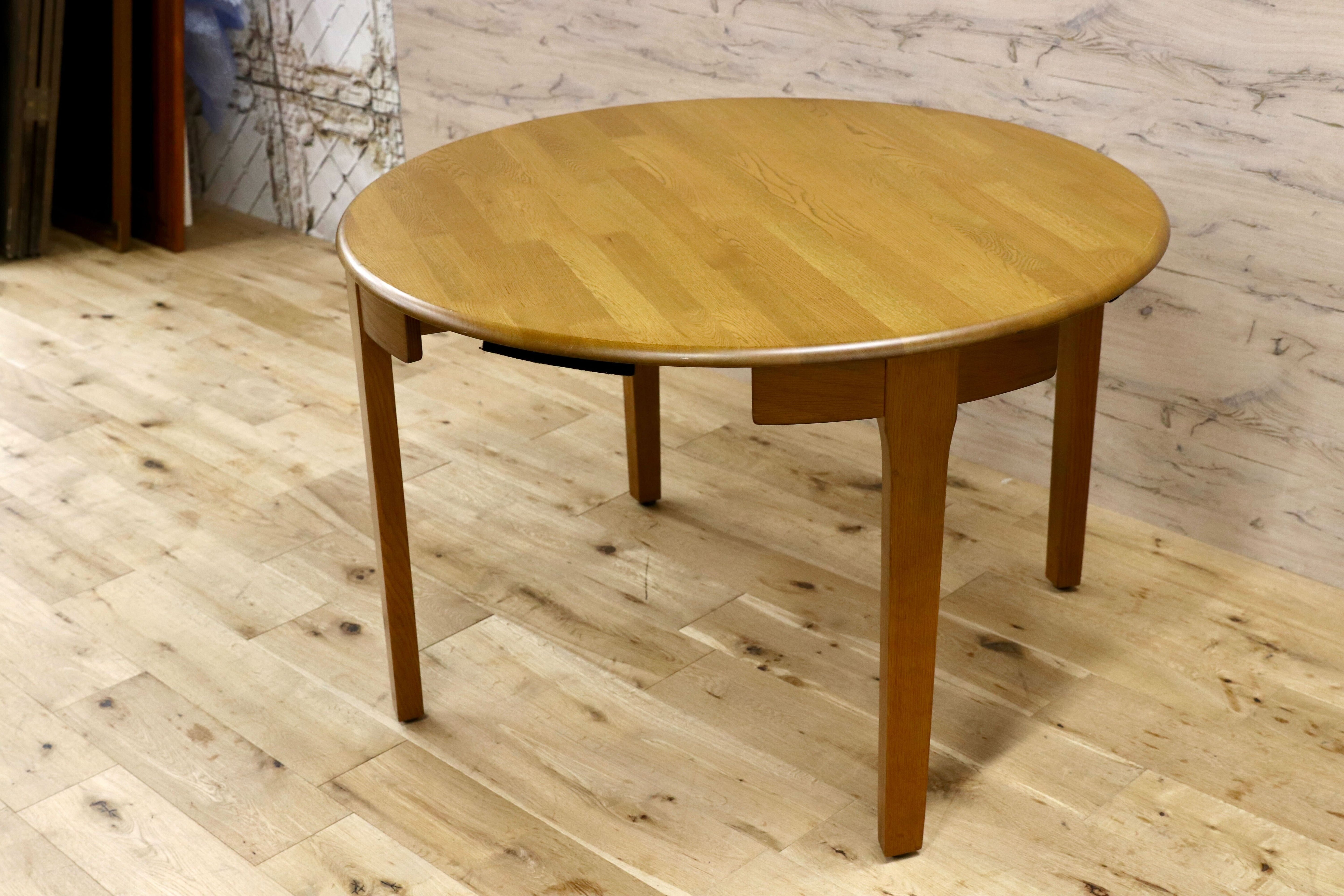 GMIH243○イバタインテリア / ibata interior ラウンドテーブル ダイニングテーブル 食卓テーブル オーク材 飛騨家具 レトロ 和モダン