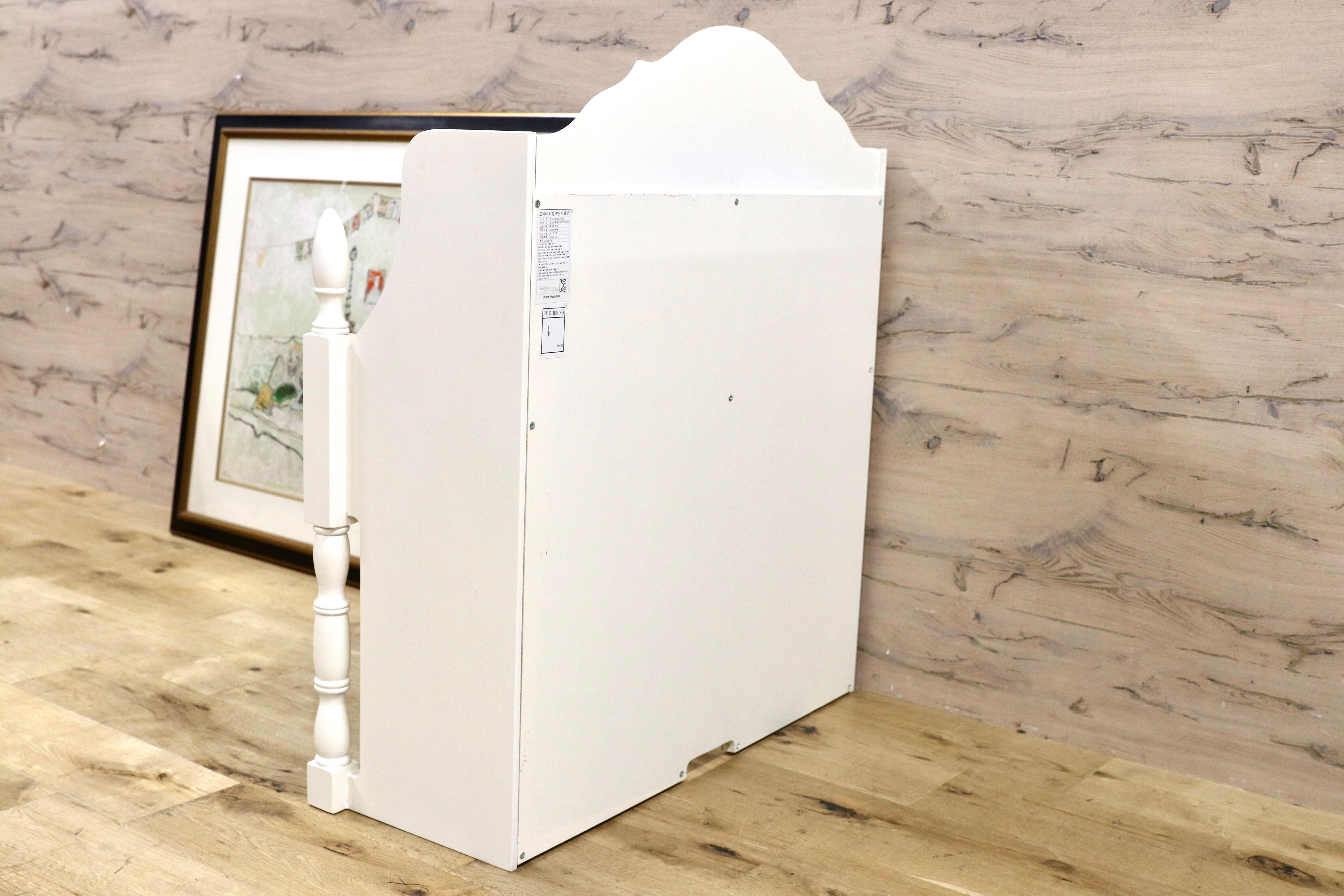 GMHS20A○COUNTRY WHITE / カントリーホワイト Praha Hutch 800 ハッチ 上台 収納棚 シェルフ 飾り棚 ホワイト 輸入家具 展示品