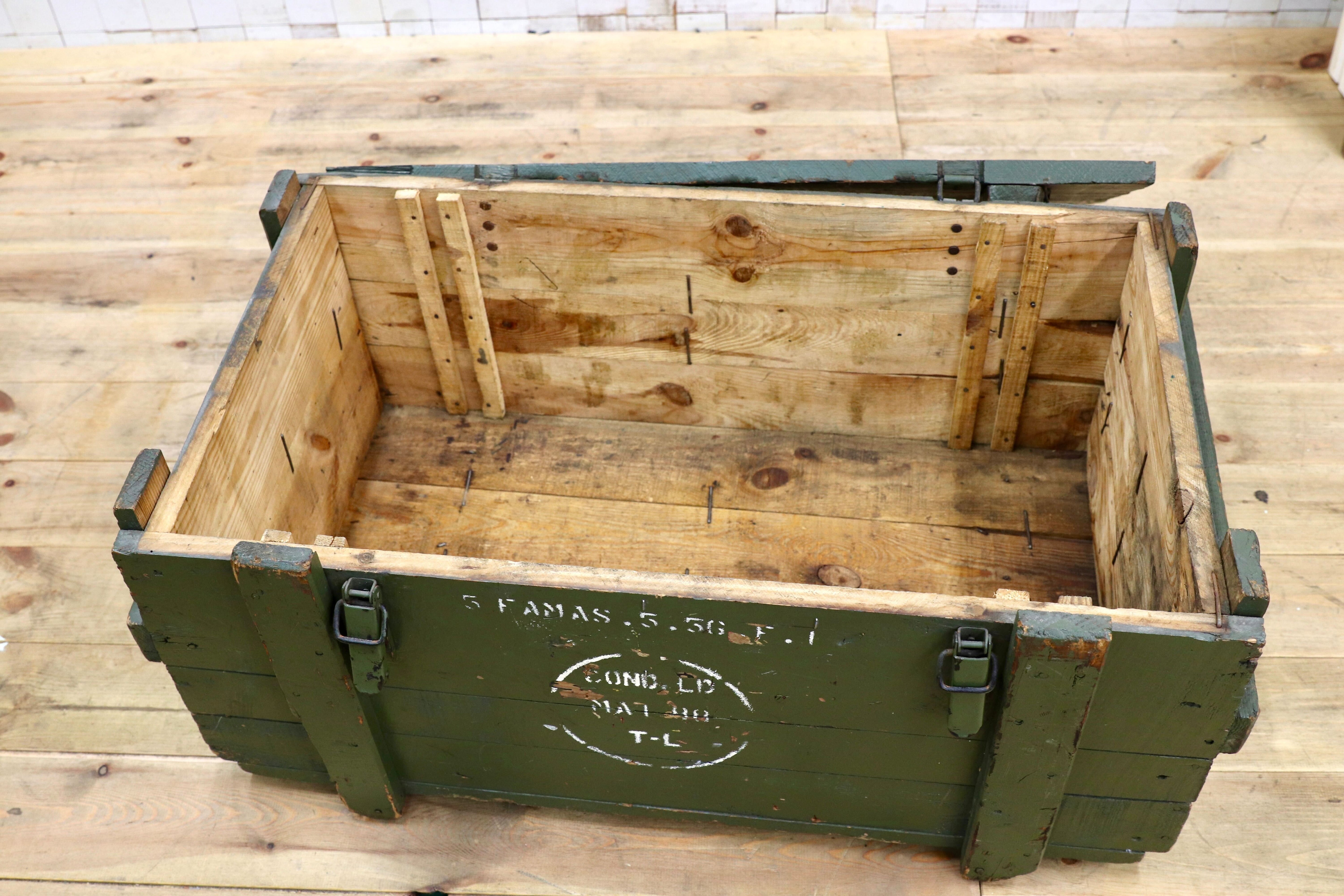 GMIK544○ミリタリー アンモボックス 弾薬庫 アンティーク ボックス 店舗什器 オブジェ
