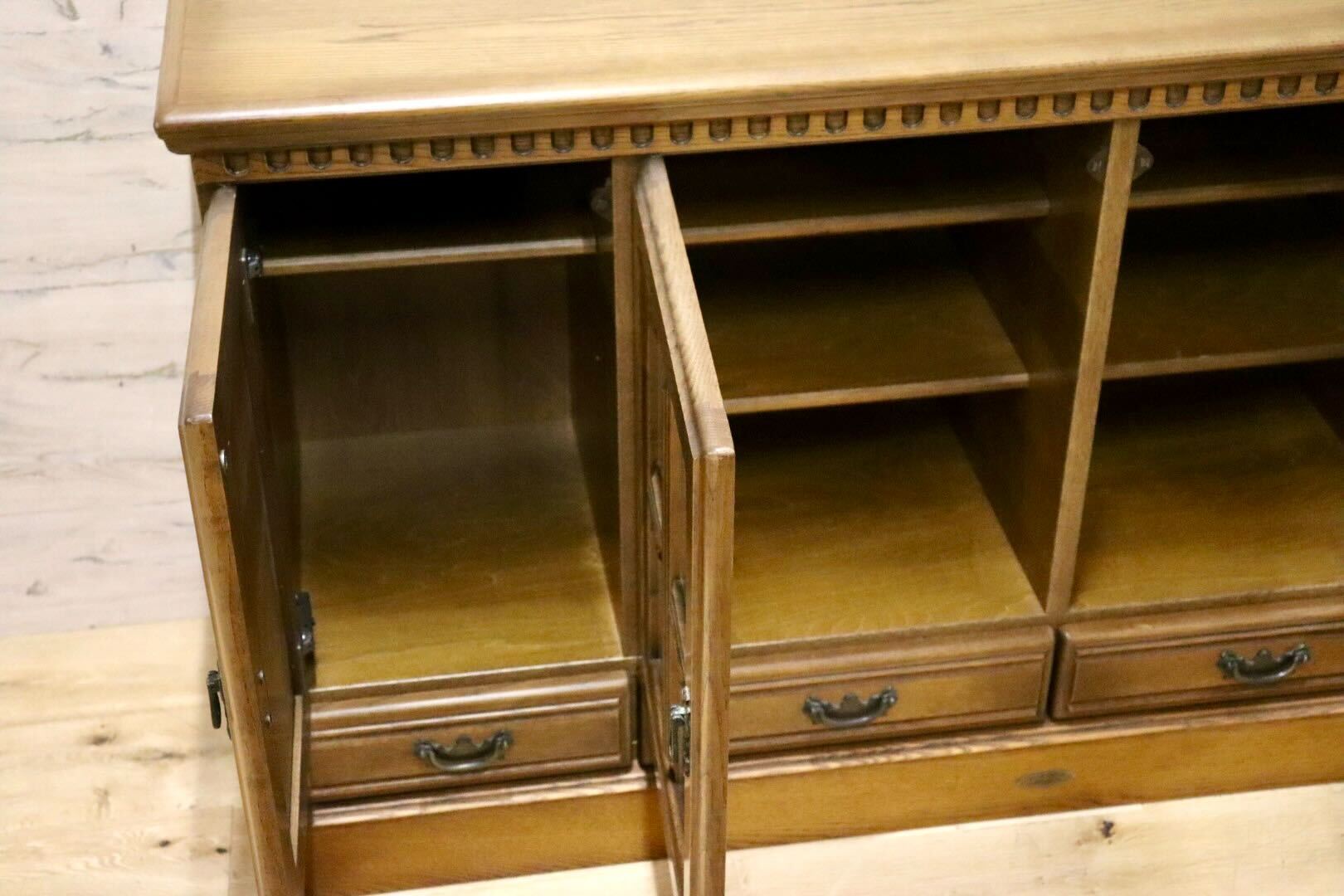 GMIH209○ATLANTA / アトランタ サイドボード リビングボード 飾り棚 キャビネット IDF太田長 カントリー 収納家具 美品