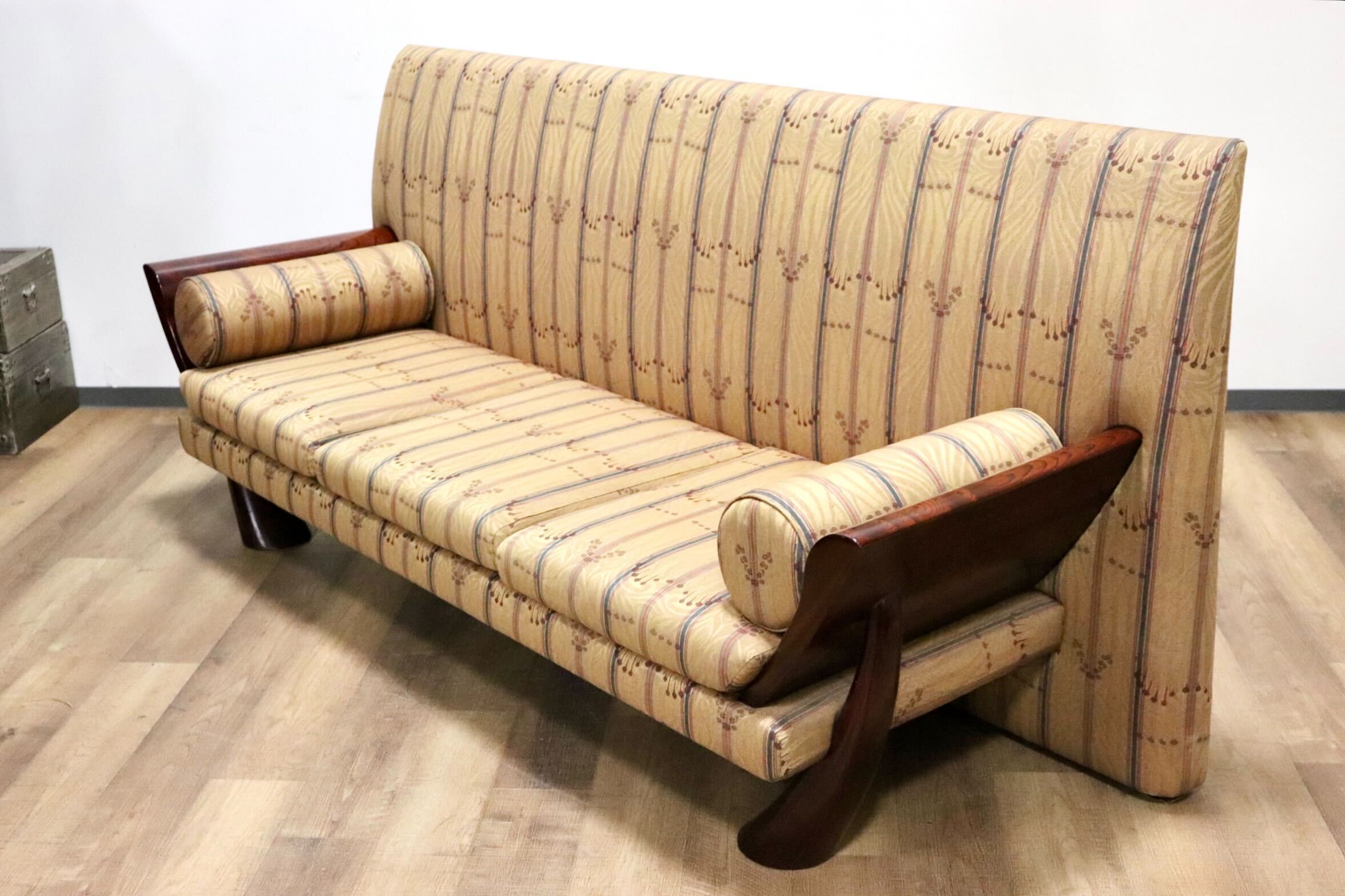 GMHS224A○Saporiti Italia / サポリティイタリア 最高級 3人掛けソファ トリプルソファ ファブリック IDC大塚家具 ポストモダン 稀少