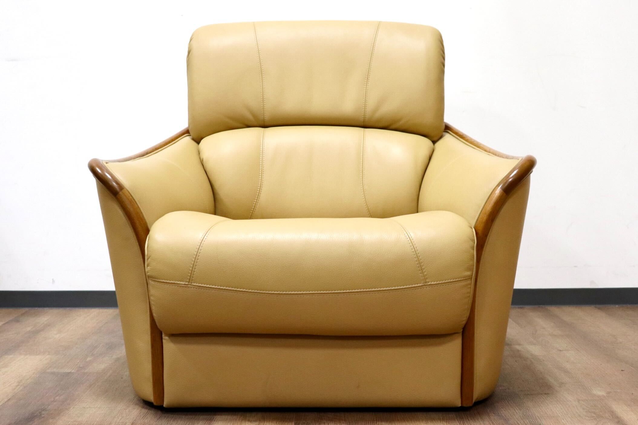 GMGH325○浜本工芸 / HAMAMOTO のぞみ 1人掛けソファ シングルソファ アームソファ 椅子 本革 芥子色 楢材 モダン 国産家具 定価約14万