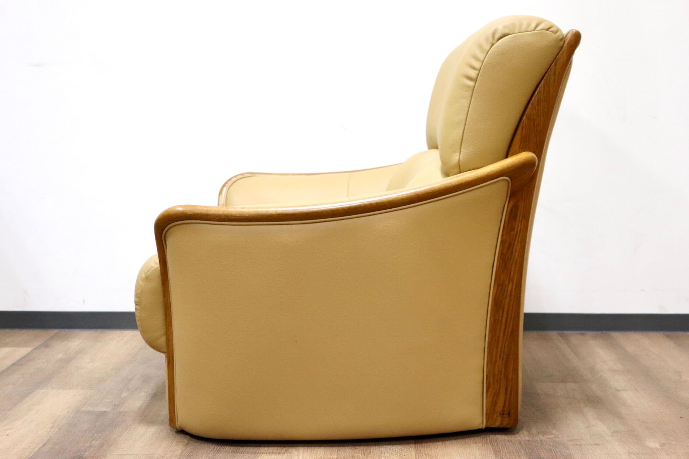 GMGH325○浜本工芸 / HAMAMOTO のぞみ 1人掛けソファ シングルソファ アームソファ 椅子 本革 芥子色 楢材 モダン 国産家具 定価約14万