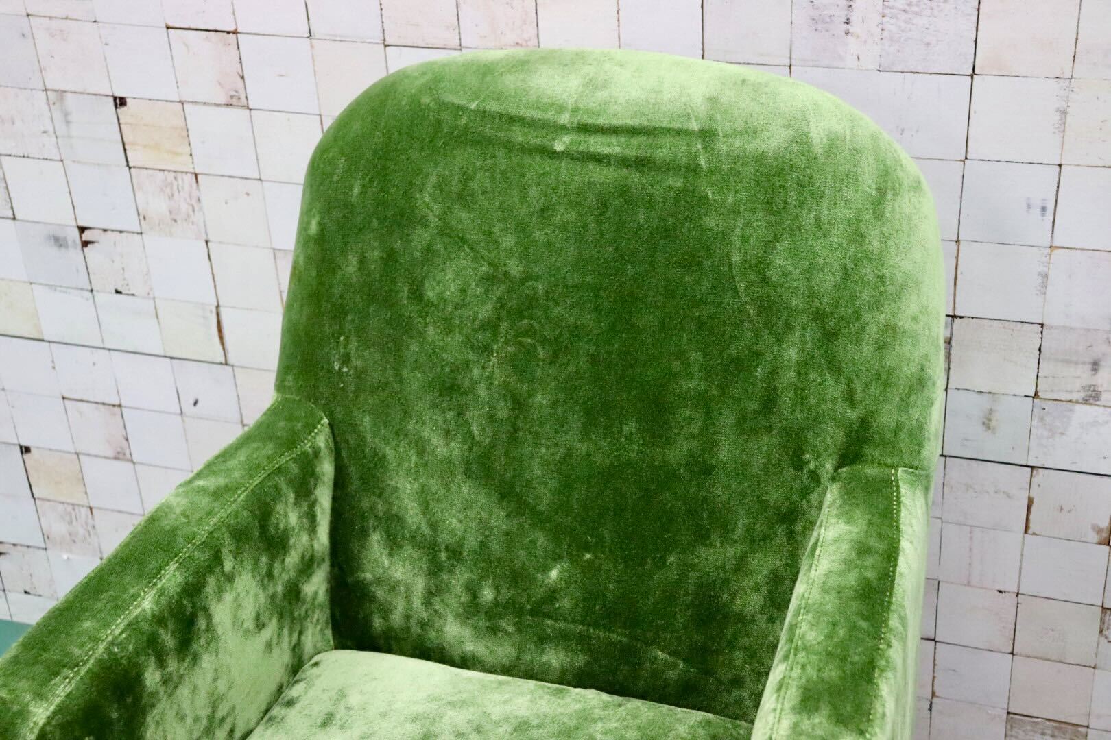 GMGK375C○Canffy / キャンフィー CA-0001 アームチェア シングルソファ ラウンジチェア グリーン ファブリック 定価約5.8万 展示品