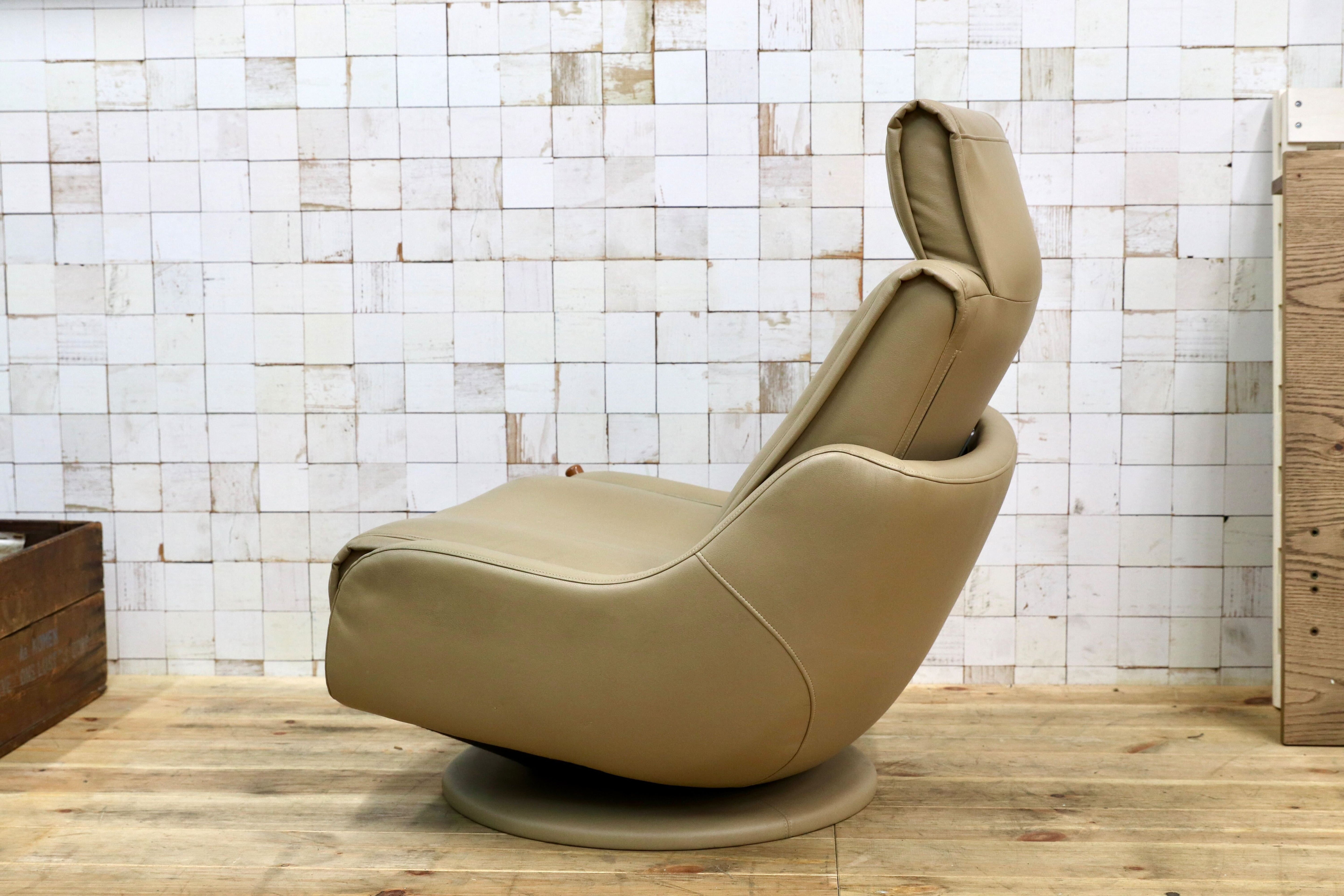 GMEH2M○karimoku / カリモク リクライニングチェア パーソナルチェア 1人掛け シングルソファ 回転椅子 ソフトレザー 合皮