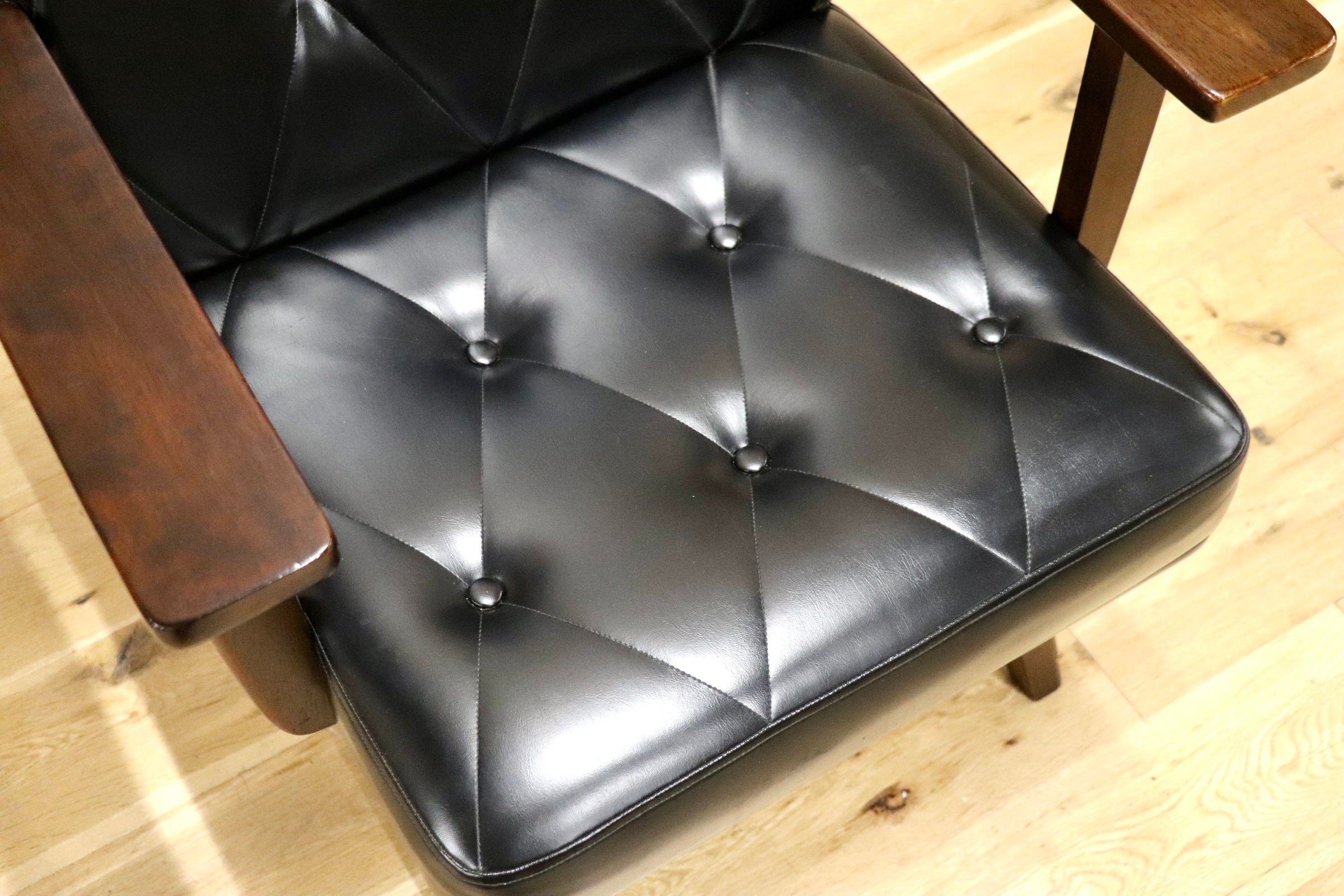 GMJS130○TOYO FURNITURE / 東洋ファニチャー 回転椅子 アームチェア シングルソファ ラウンドチェア レザー ミッドセンチュリー