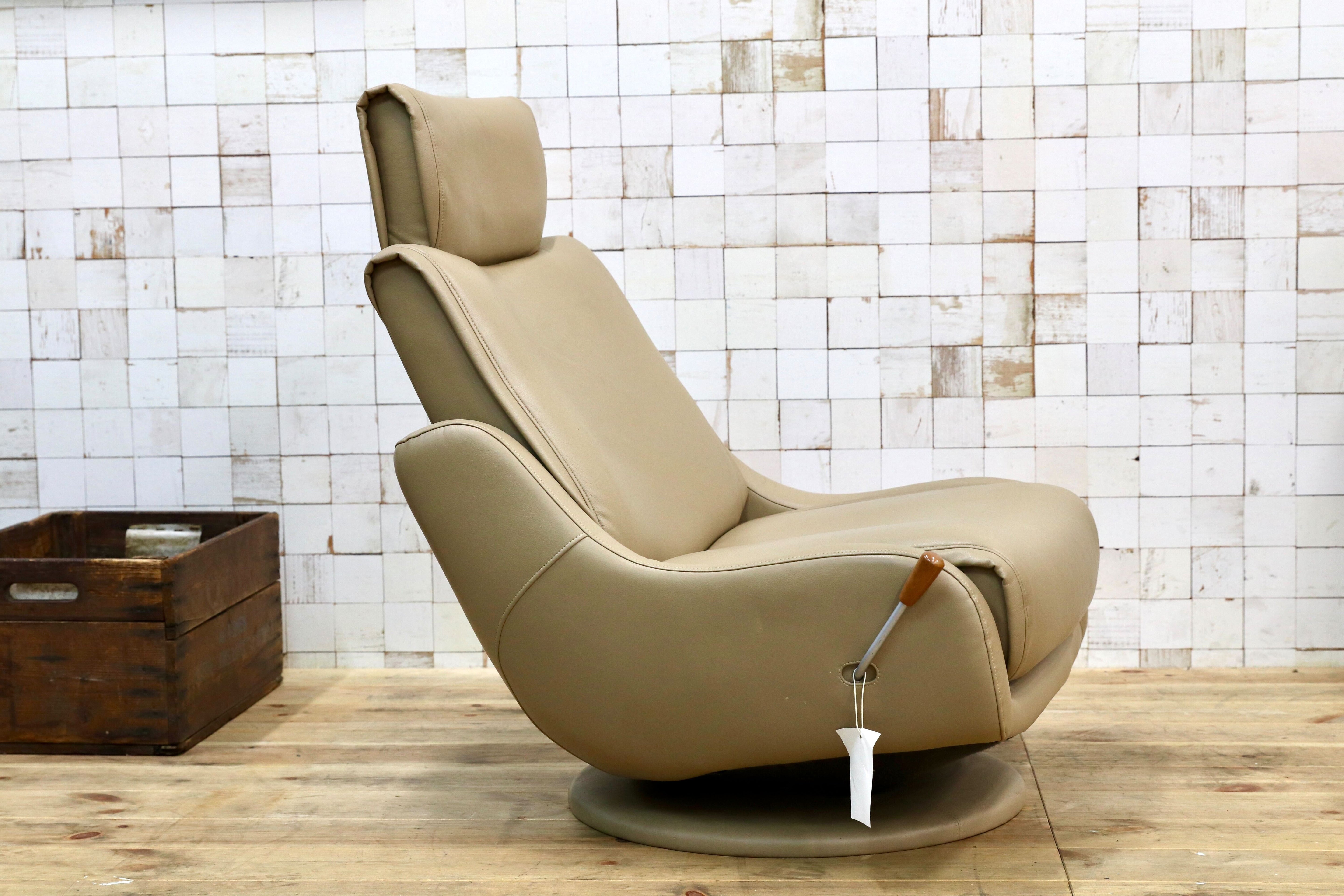 GMEH2N○karimoku / カリモク リクライニングチェア パーソナルチェア 1人掛け シングルソファ 回転椅子 ソフトレザー 合皮