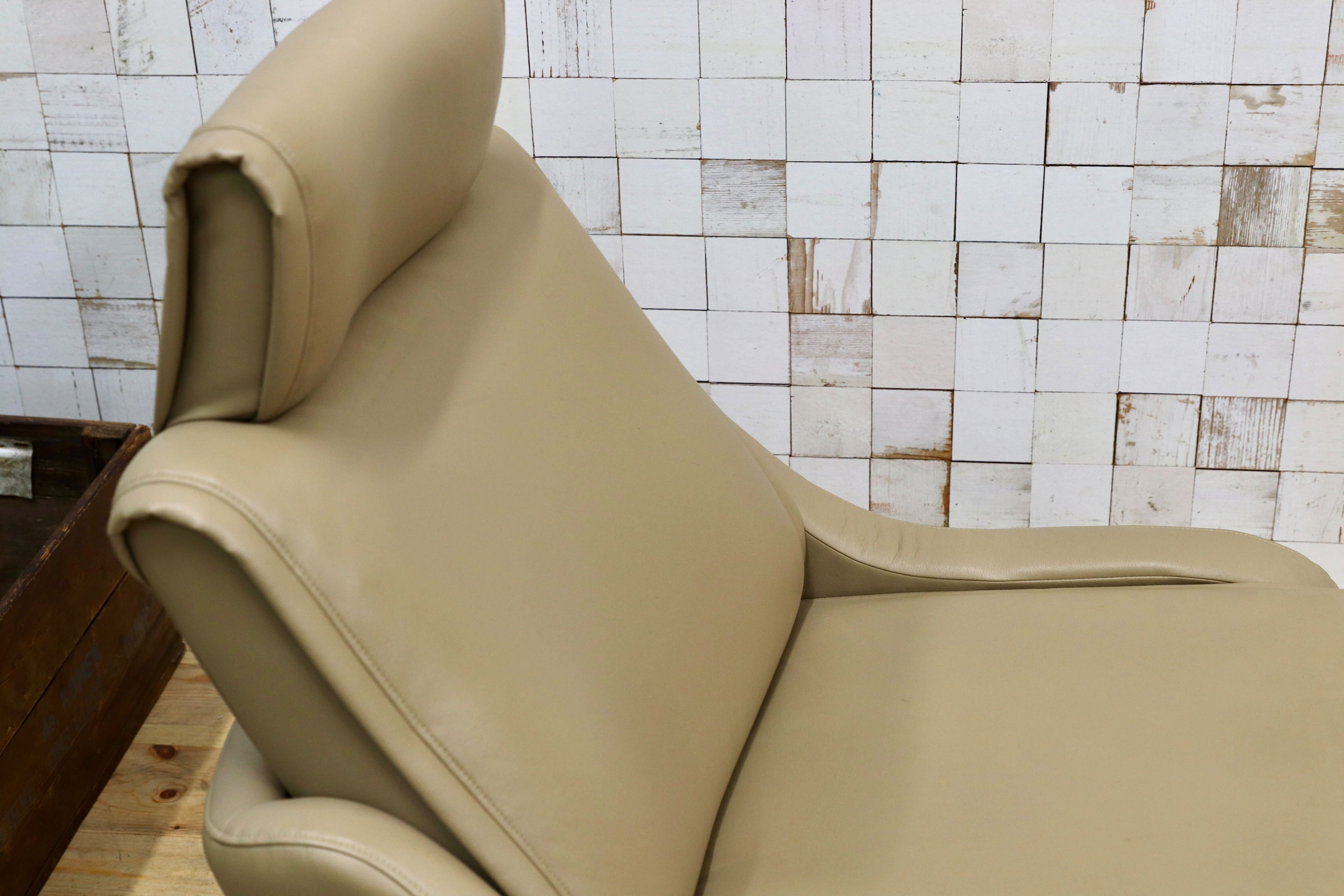 GMEH2O○karimoku / カリモク リクライニングチェア パーソナルチェア 1人掛け シングルソファ 回転椅子 ソフトレザー 合皮