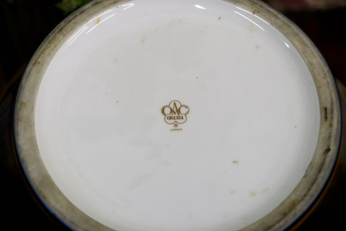 GMJO136Y〇大倉陶園 / OKURA 瑠璃金蝕ぶどう 花瓶 花器 フラワーベース 金彩 花入