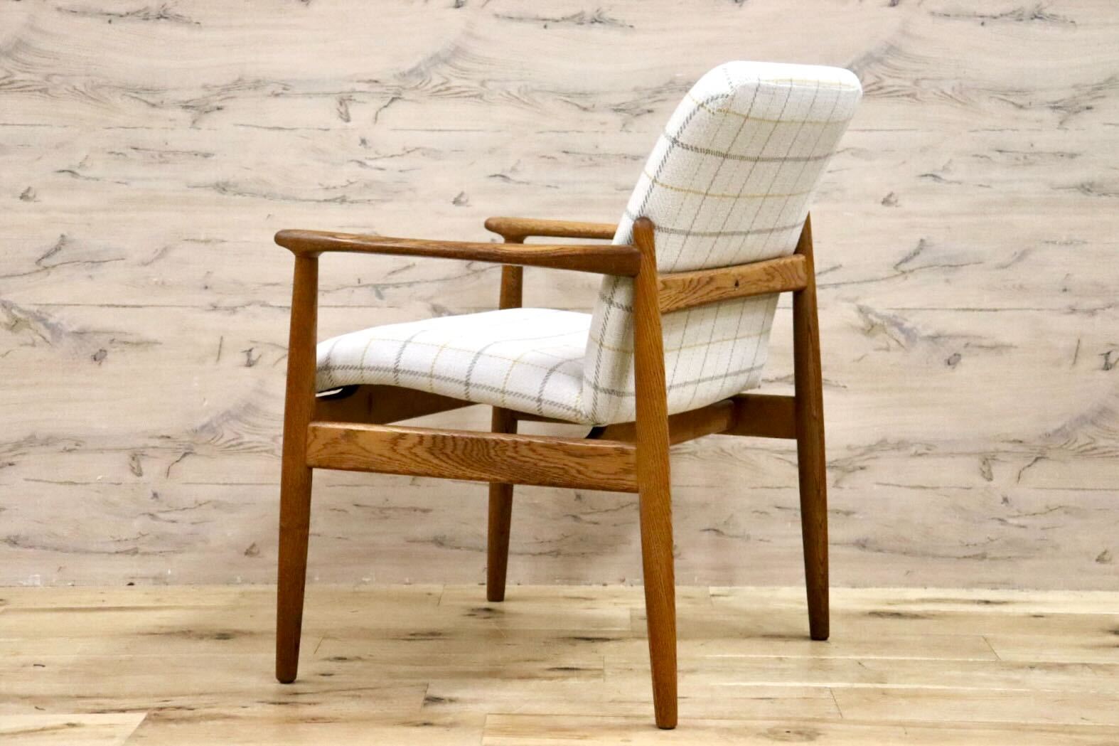 GMHK3B○オールドカリモク karimoku アームチェア 椅子 ラウンジチェア ダイニングチェア 楢無垢材 北欧スタイル ヴィンテージ リペア済