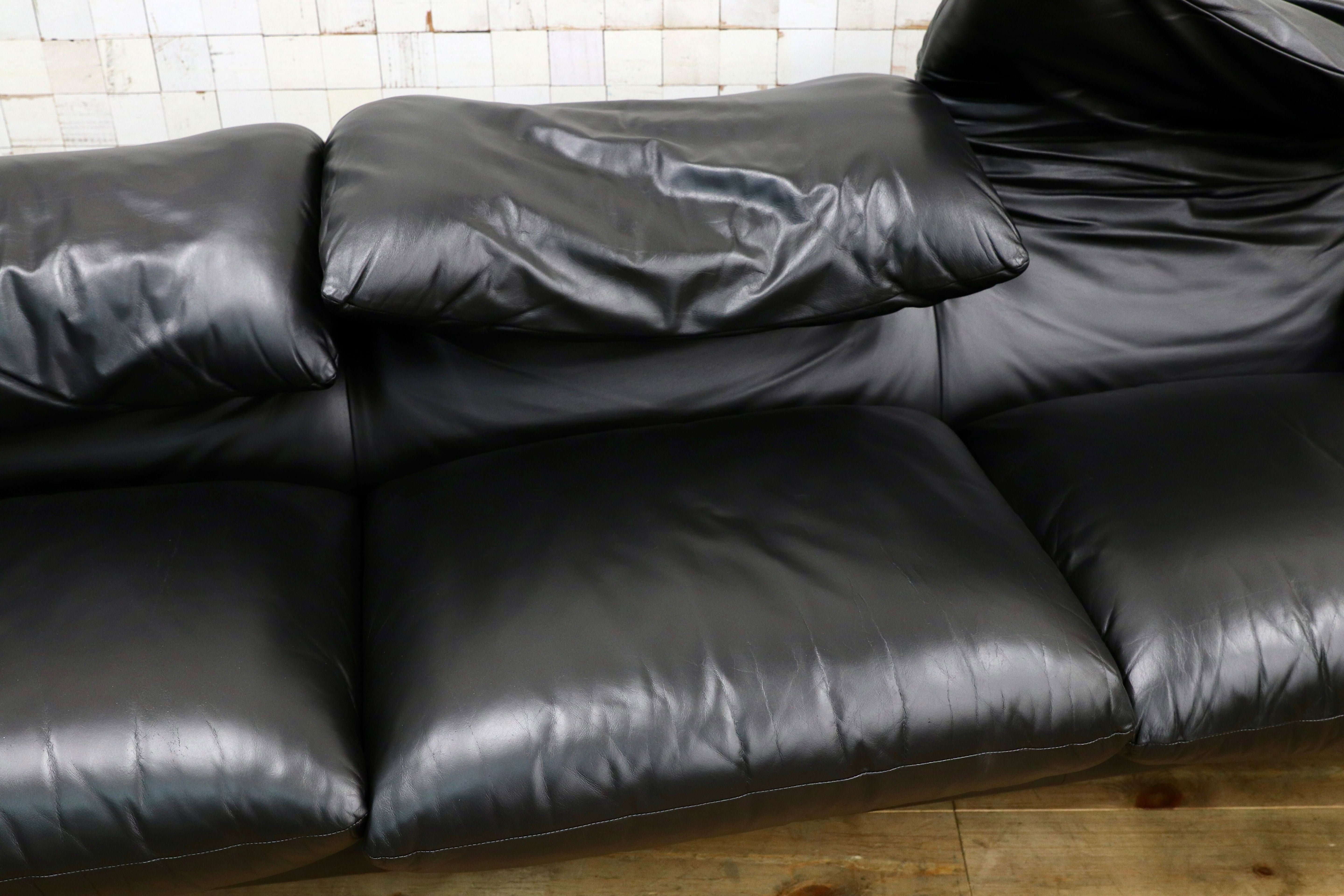 GMIN17○Cassina / カッシーナ 675 MARALUNGA マラルンガ 3人掛けソファ トリプルソファ 本革 ヴィコ・マジストレッティ 名作