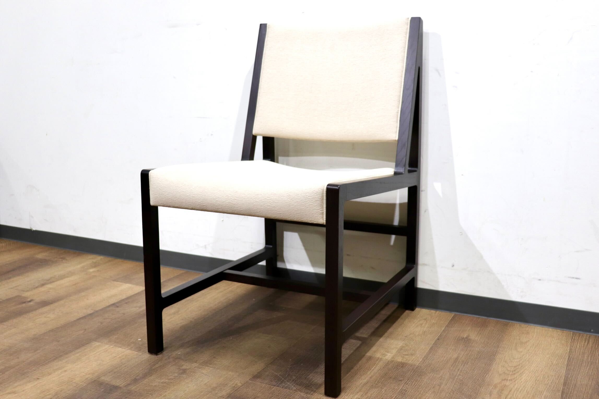 GMHN292B○ROCKSTONE / ロックストーン PM135 BOWSEN サイドチェア ダイニングチェア 椅子 ファブリック アッシュ材 定価 約8.3万 展示品